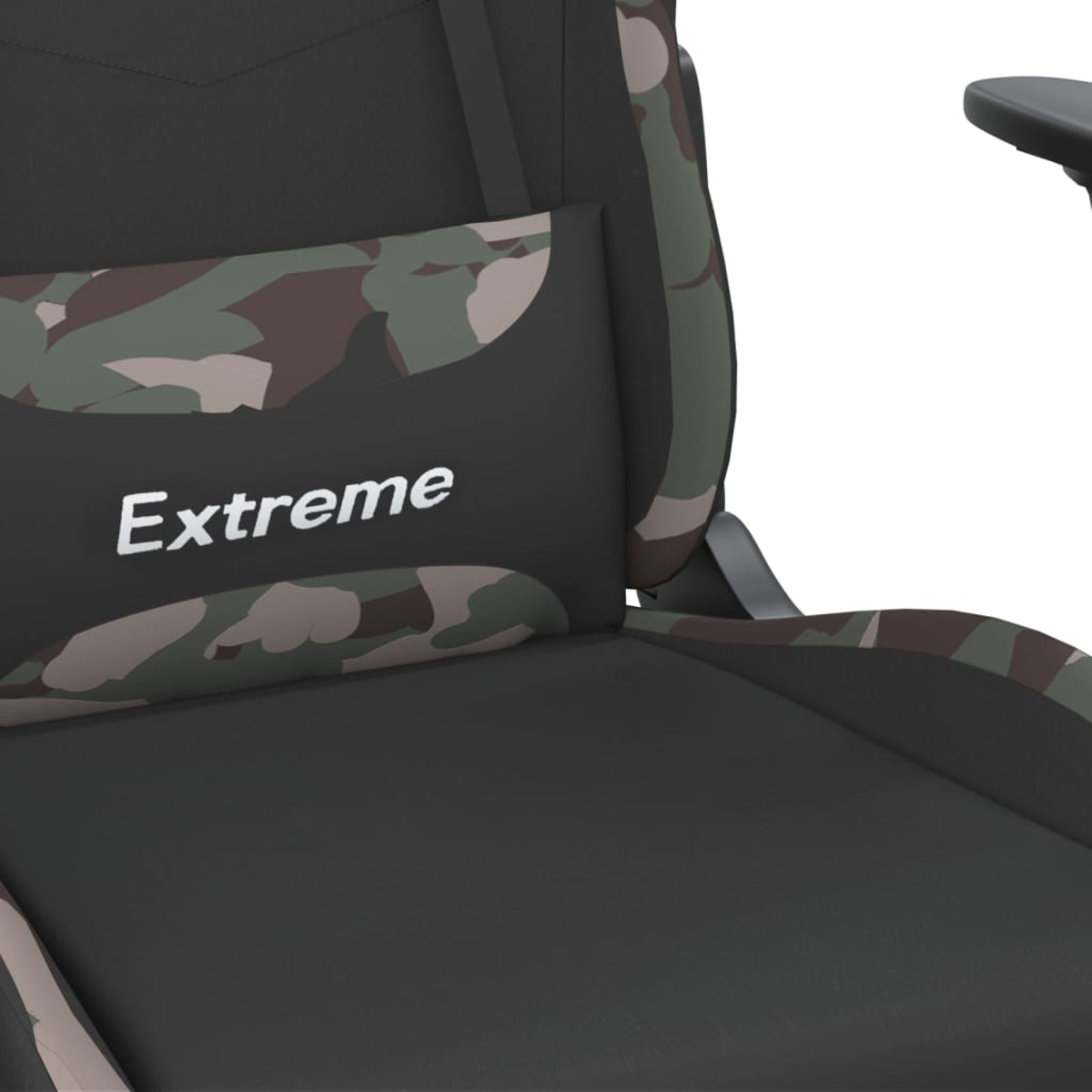 Schwarzer Stuhl mit Camouflage-Muster und einem Kissen mit dem Wort "Extreme".