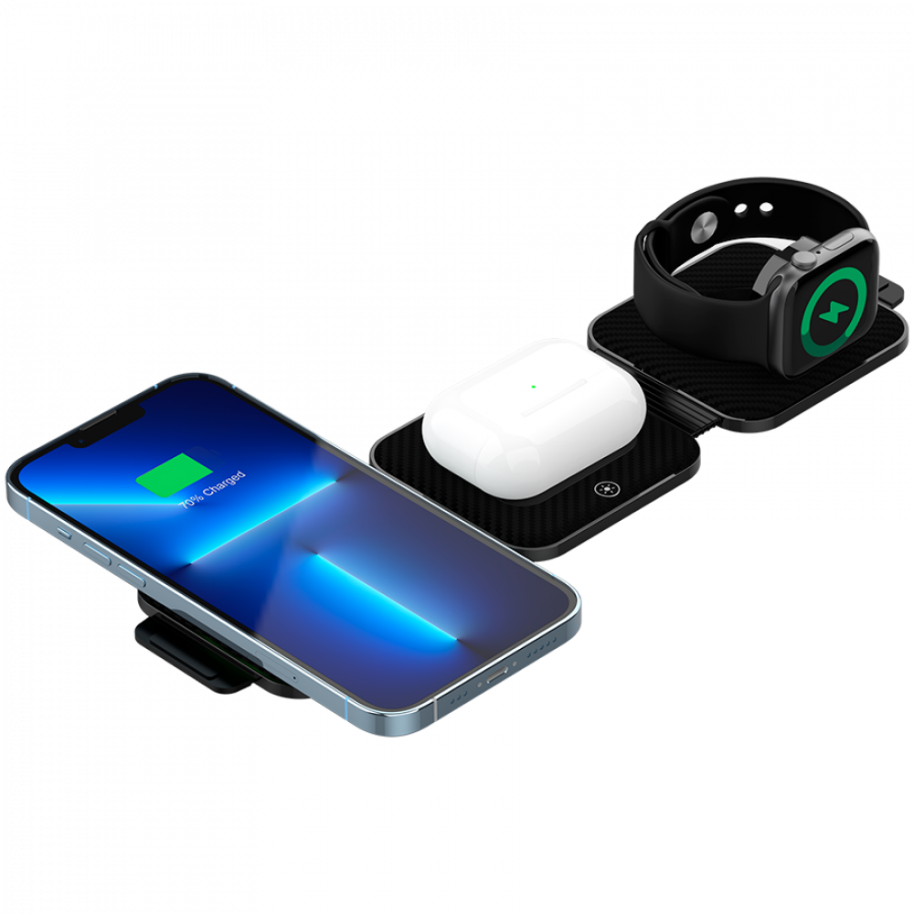 iPhone, AirPods i Apple Watch ładują się na czarnej stacji ładującej.