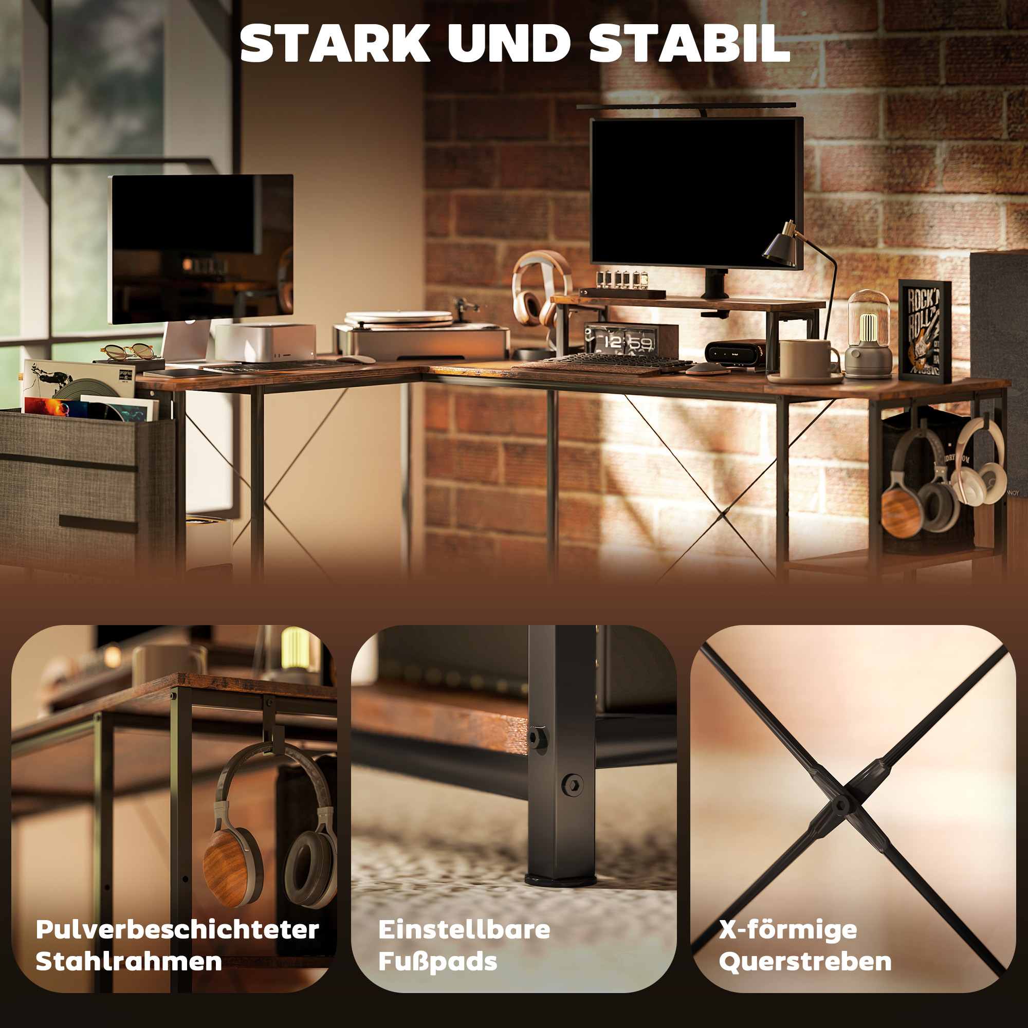 Ein Eckschreibtisch mit Monitoren, Kopfhörern und einer Lampe.