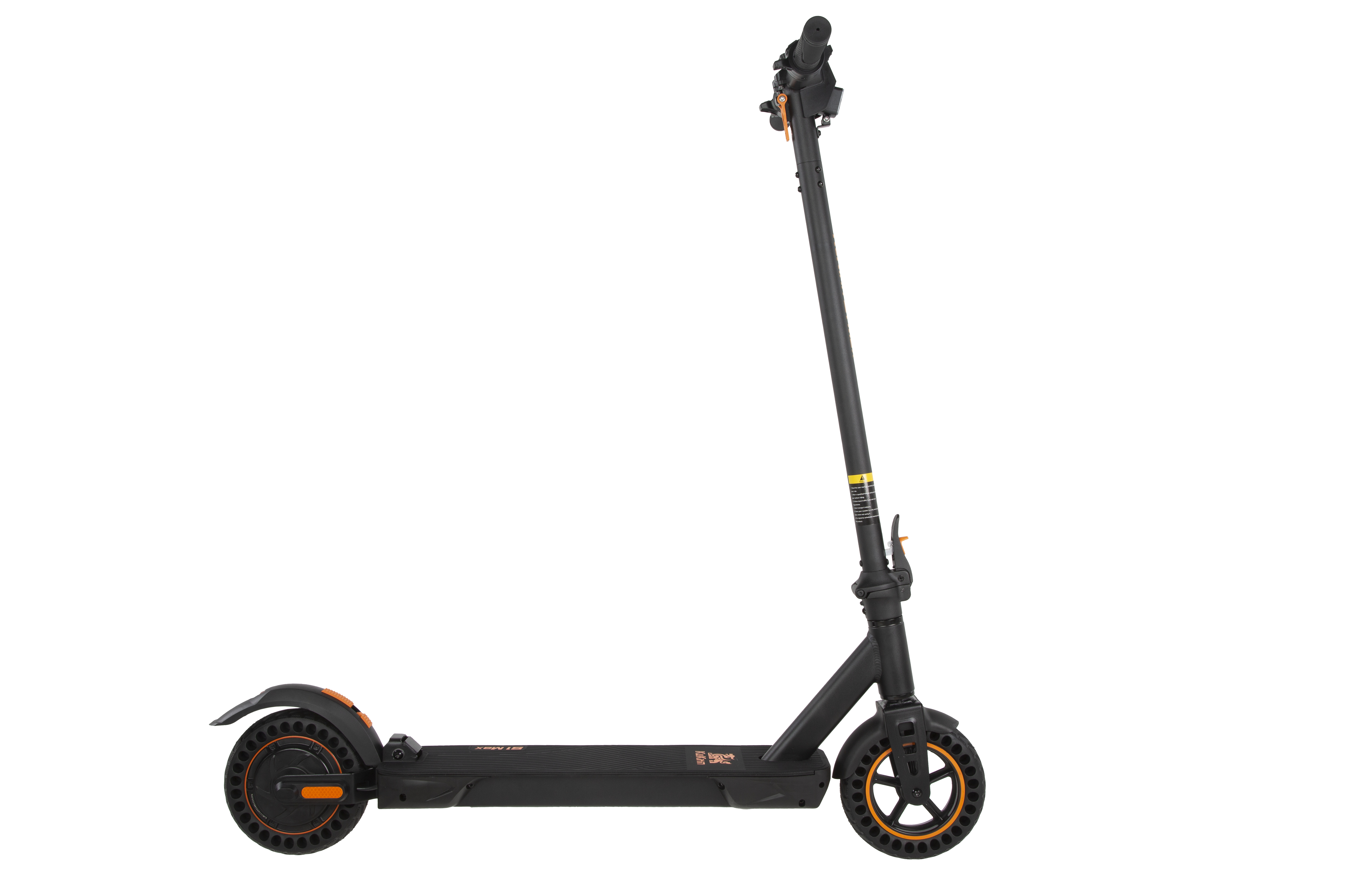 Schwarzer Elektroroller mit orangefarbenen Akzenten, auf weißem Hintergrund.