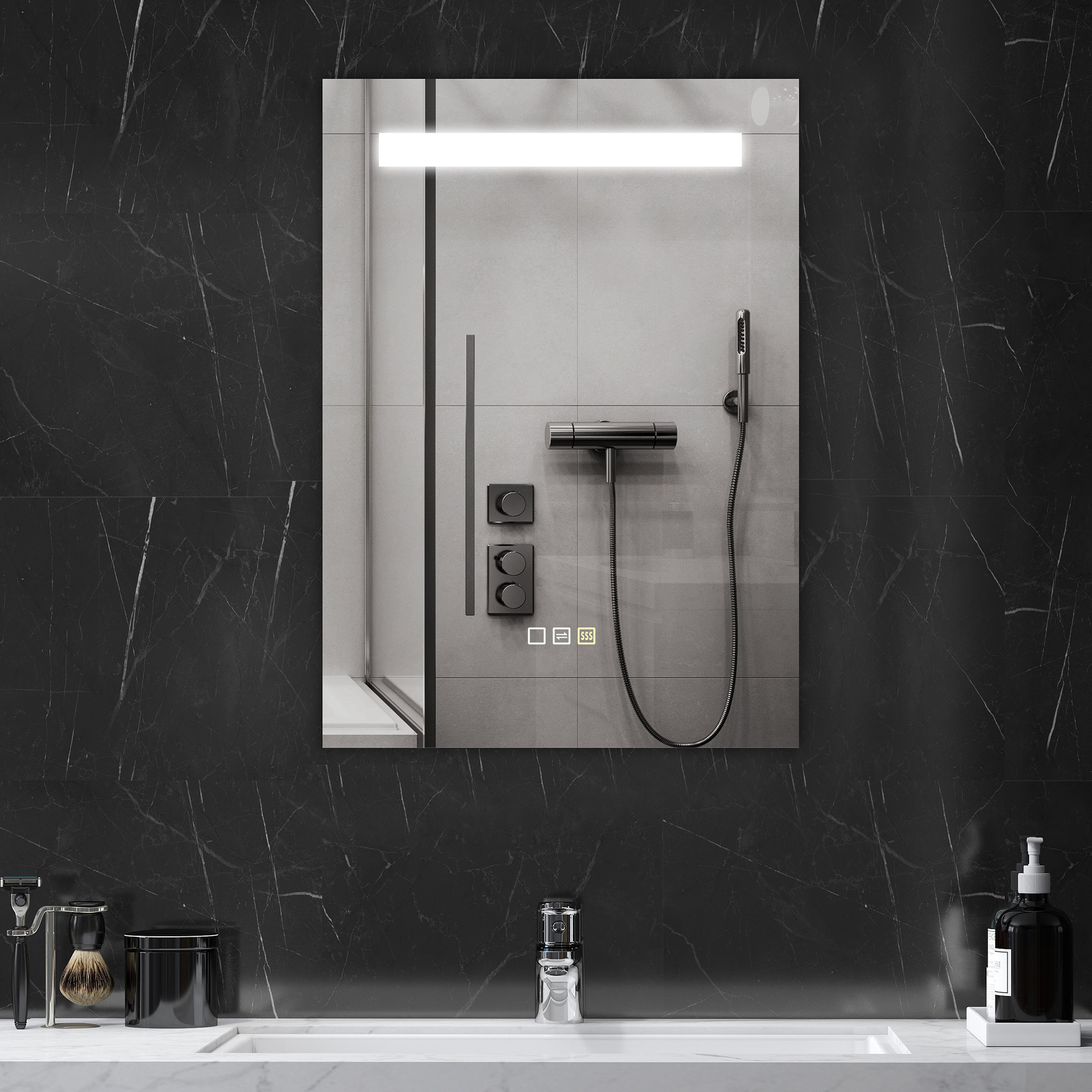 Espejo de baño con luz, controles de ducha y dispensador de jabón en superficie de mármol.
