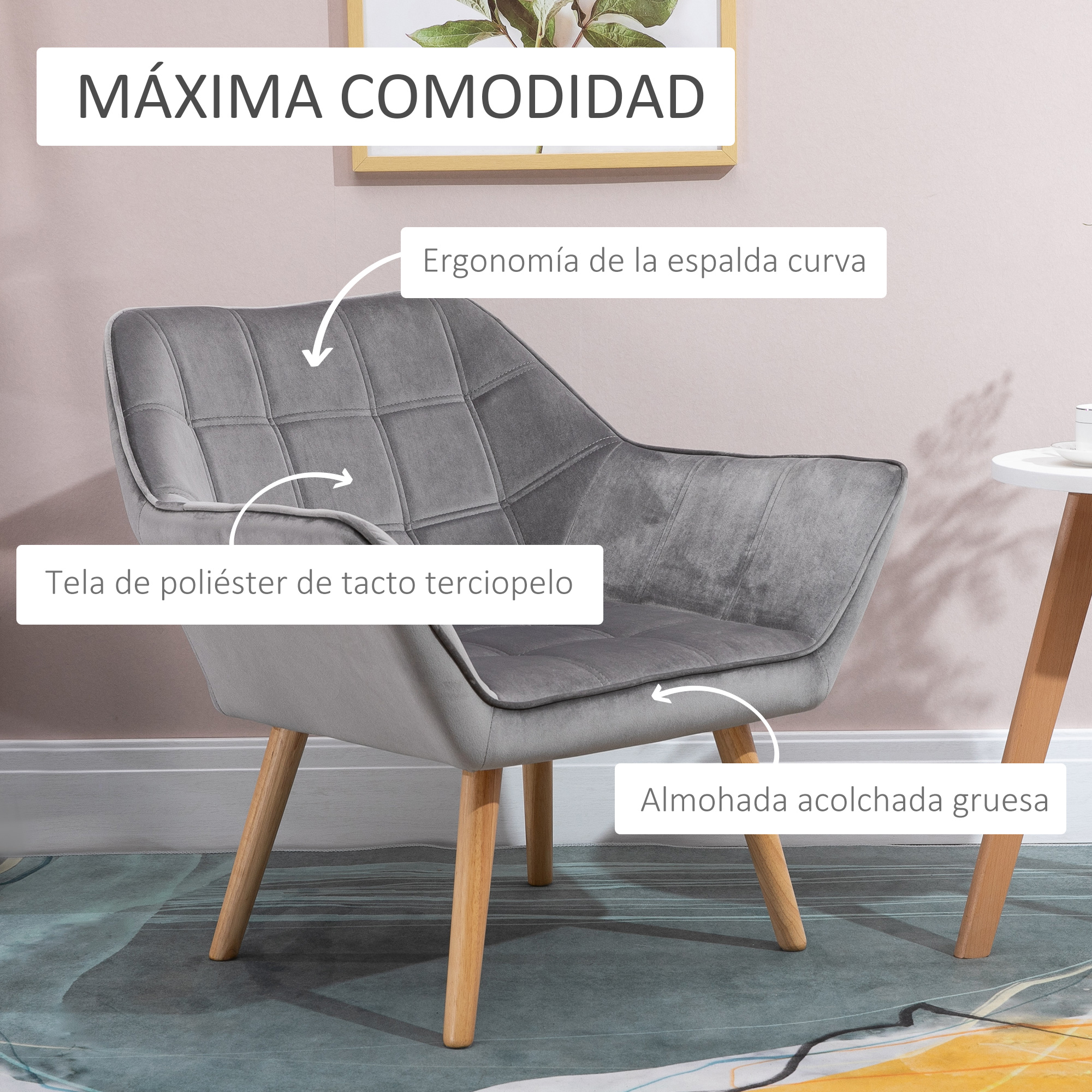 Sillón gris con patas de madera, tela de terciopelo y asiento acolchado.