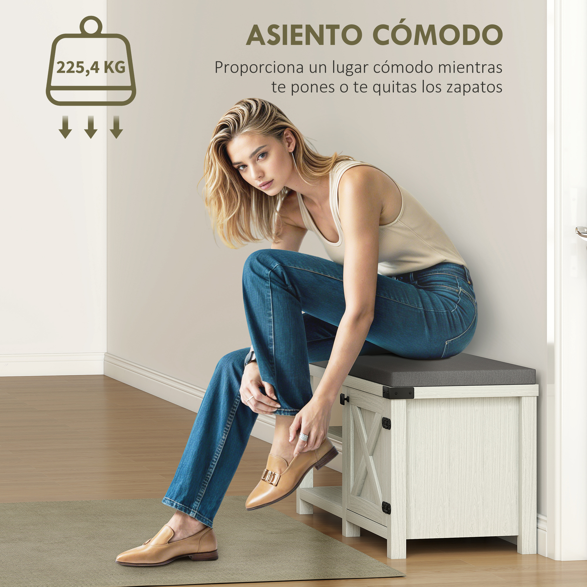 Una mujer se sienta en un banco blanco, poniéndose un zapato. El banco tiene un cojín gris.