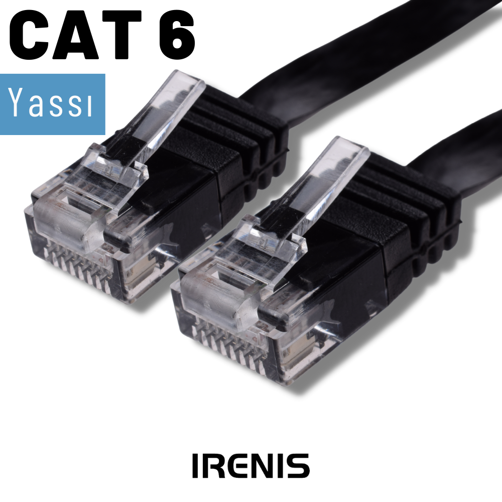 Beyaz arka plan üzerinde şeffaf konektörlü iki siyah CAT 6 yassı kablo.