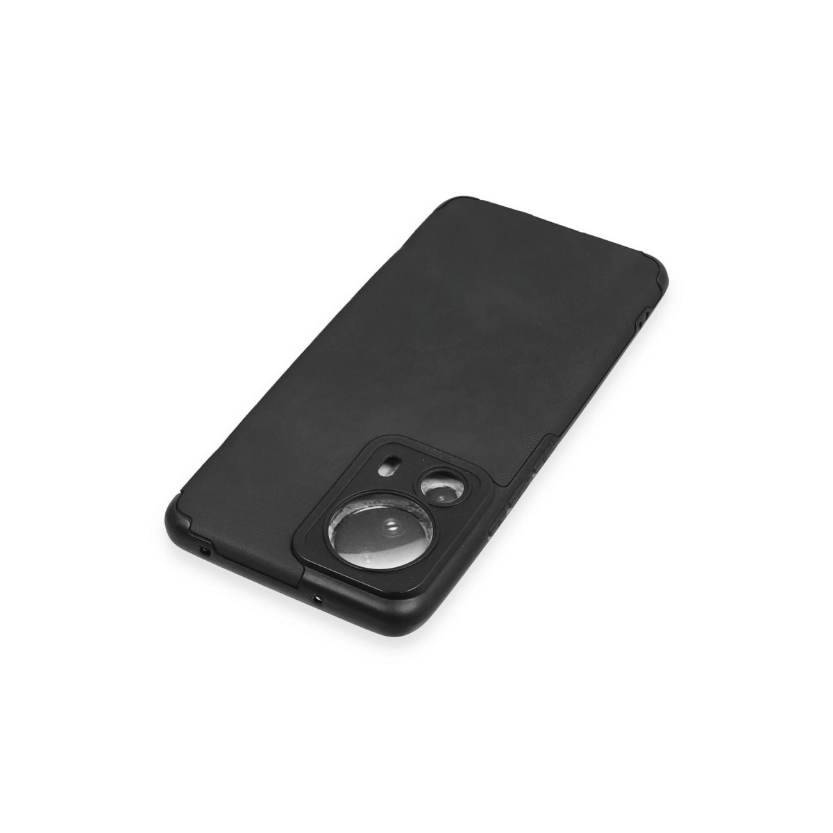 Kamera ve düğmeler için kesikleri olan siyah telefon kılıfı, beyaz arka plan üzerinde.