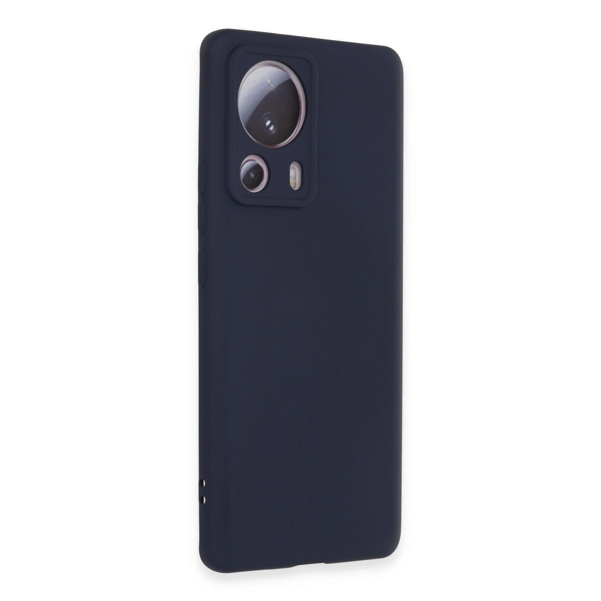 Kamera oyuntulu lacivert telefon kılıfı beyaz zeminde.