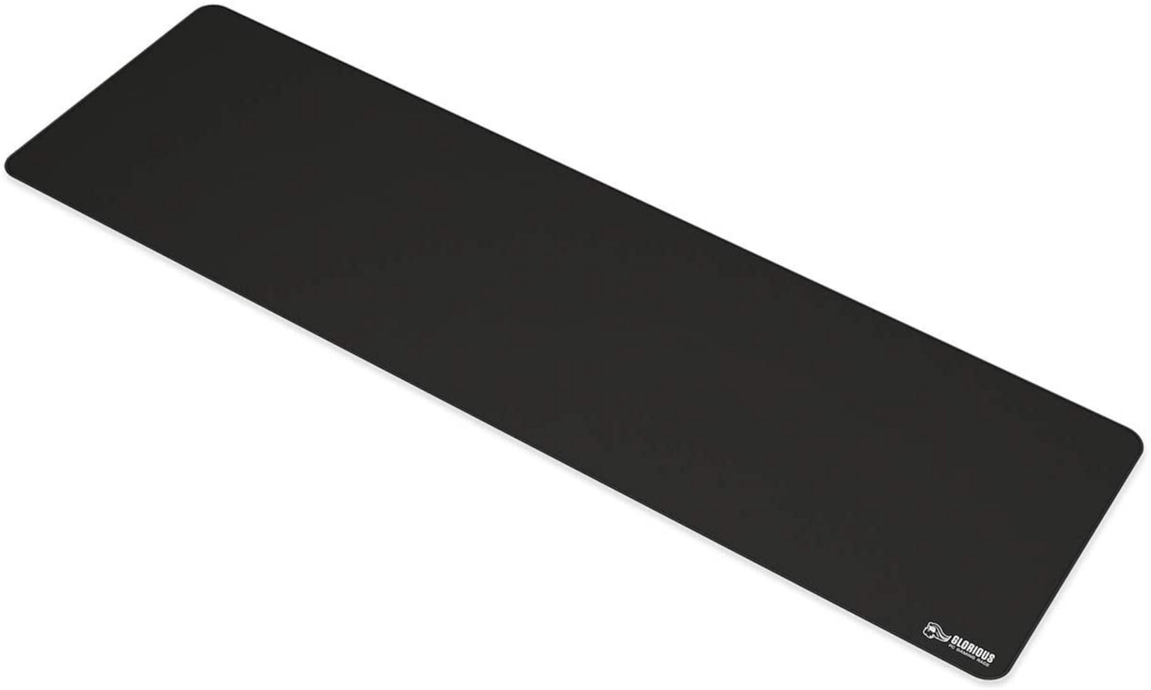 Beyaz arka plan üzerinde siyah, dikdörtgen bir mousepad.