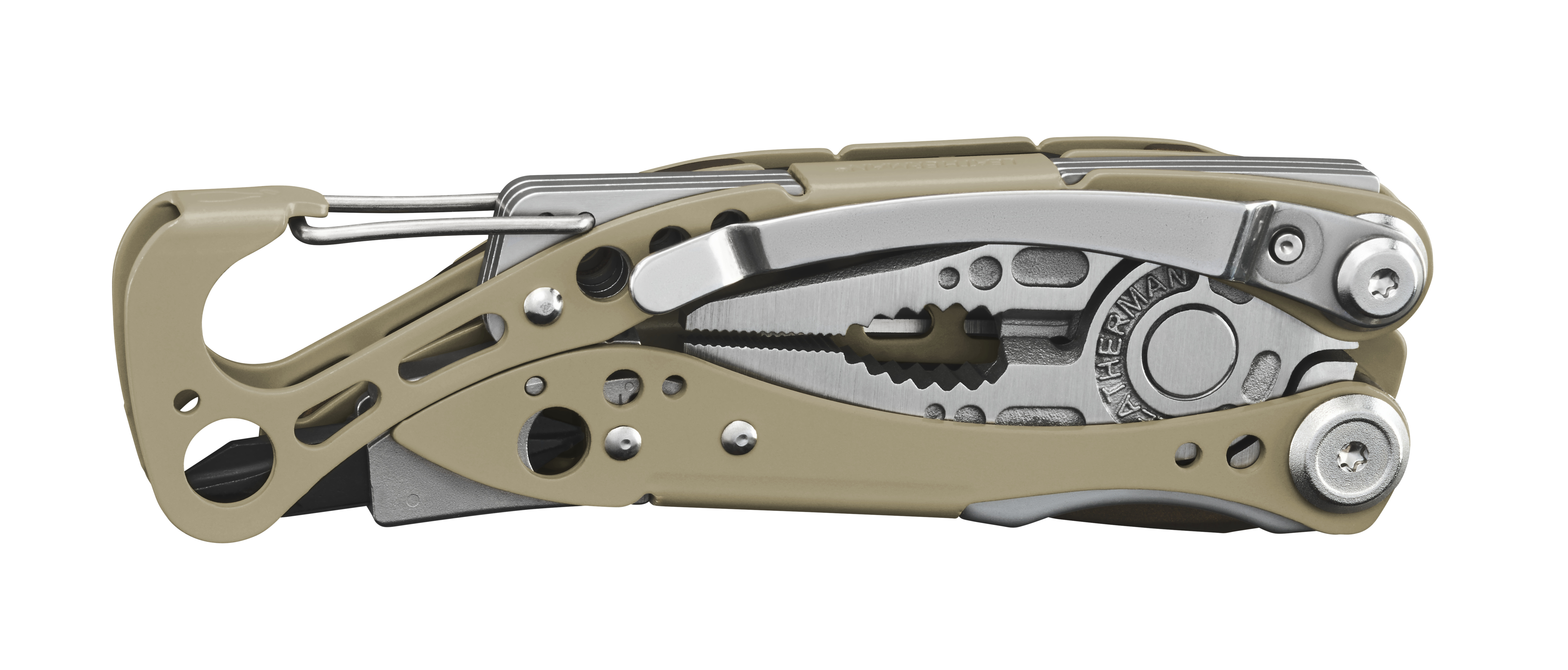 Ein beigefarbenes Multitool mit geöffneten Zangen und einem Karabinerhaken.