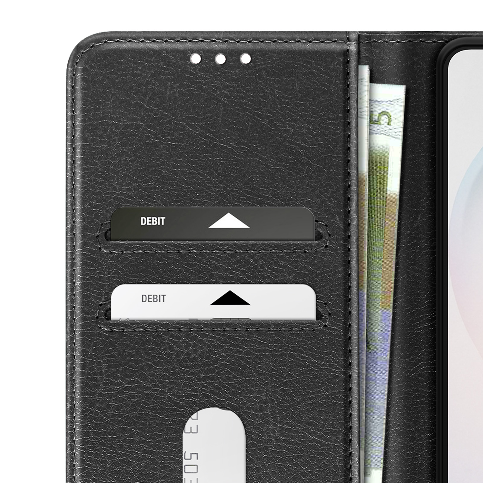 Portafoglio in pelle nera con banconote e due carte di debito.