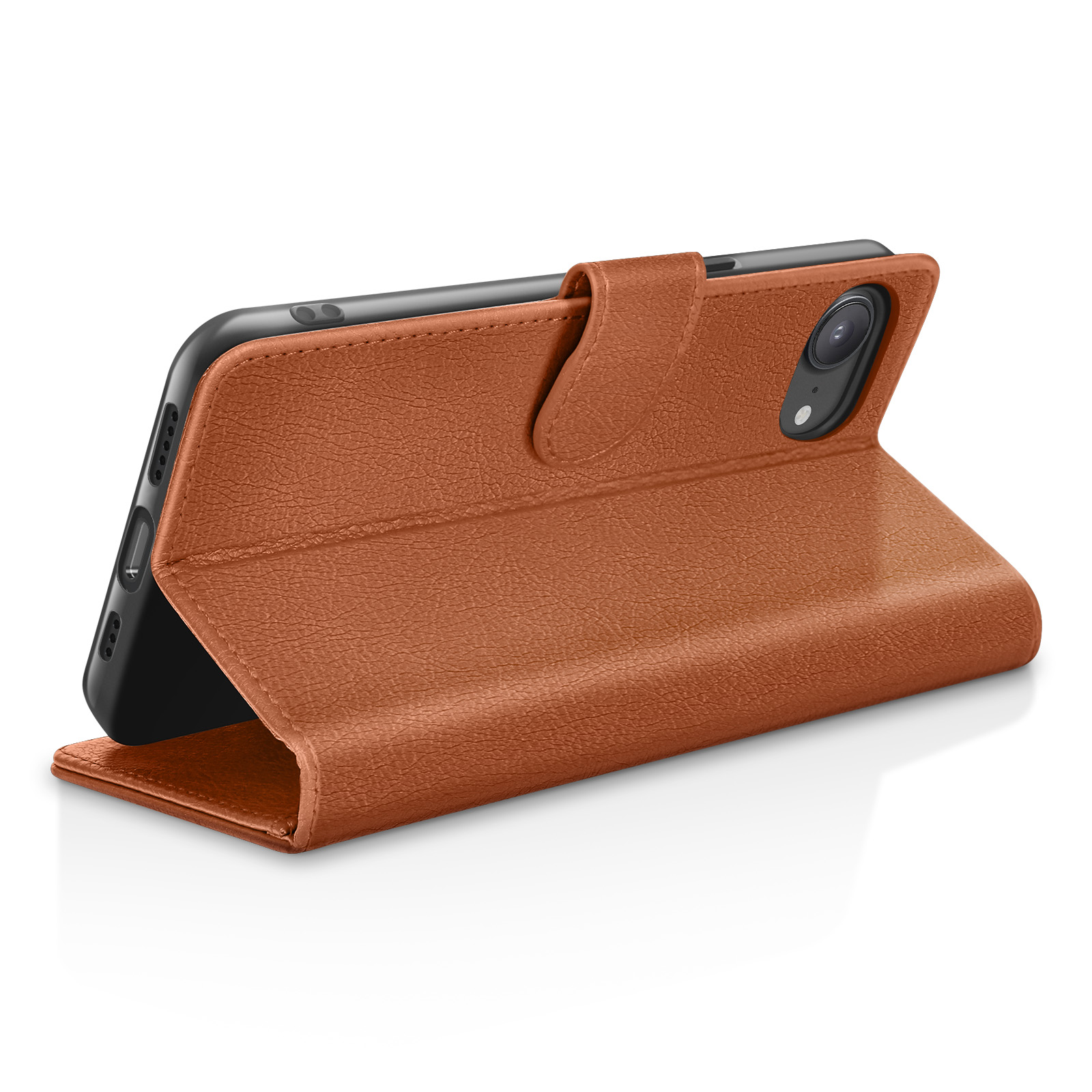 Un étui à rabat en cuir marron pour smartphone, tenu droit.
