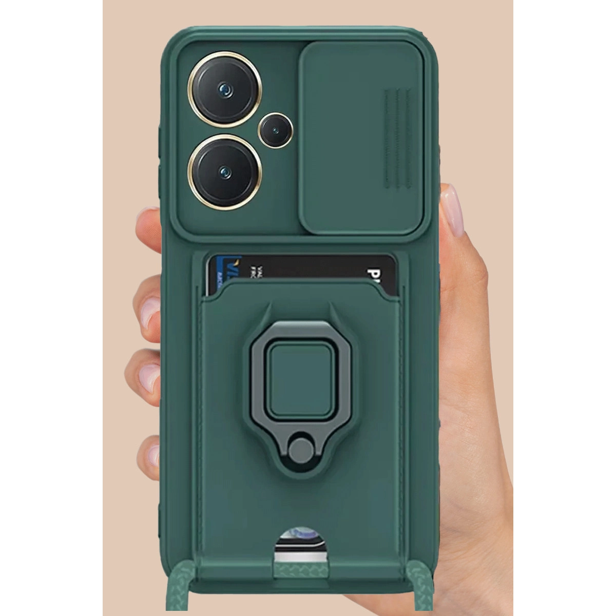 Bir el, kart tutuculu ve halkalı yeşil telefon kılıfını tutuyor.