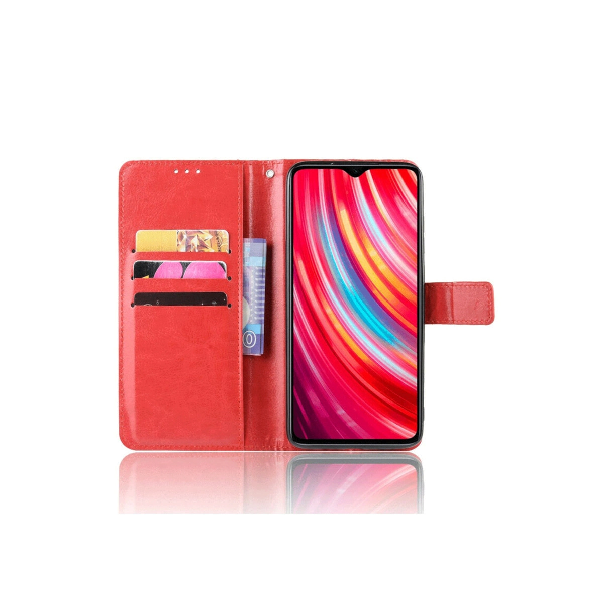 Kart yuvalı ve para cebi olan kırmızı telefon kılıfı, renkli arka planlı bir akıllı telefon gösterir.