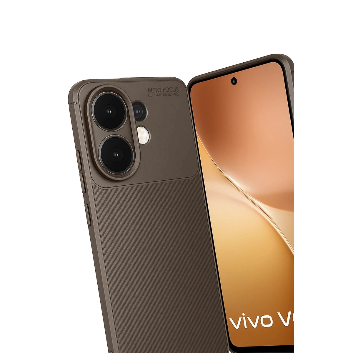 Akıllı telefon ekranının yanında kamera lensli, kahverengi karbon desenli telefon kılıfı.