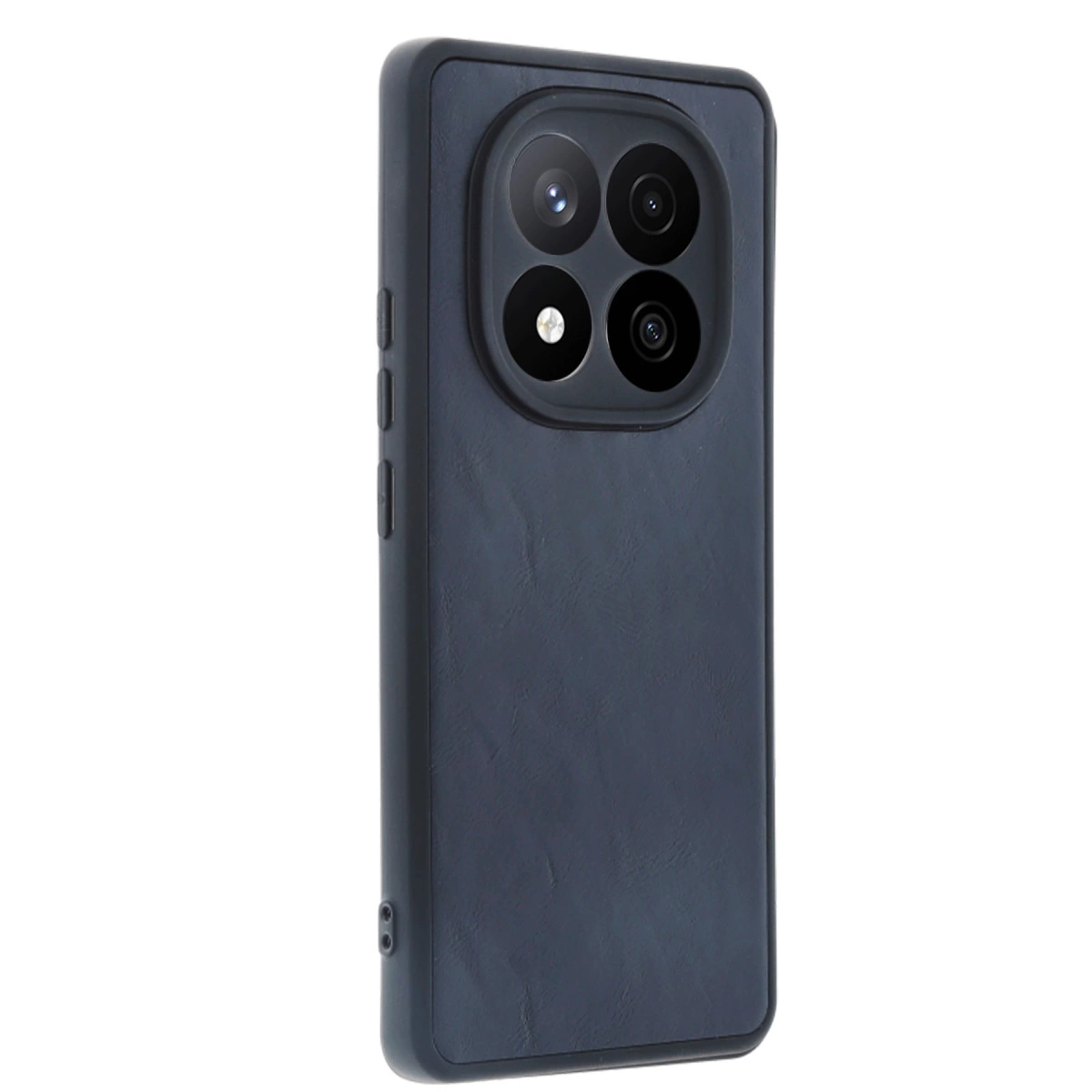 Arkada dört kamera lensi bulunan koyu gri telefon kılıfı.