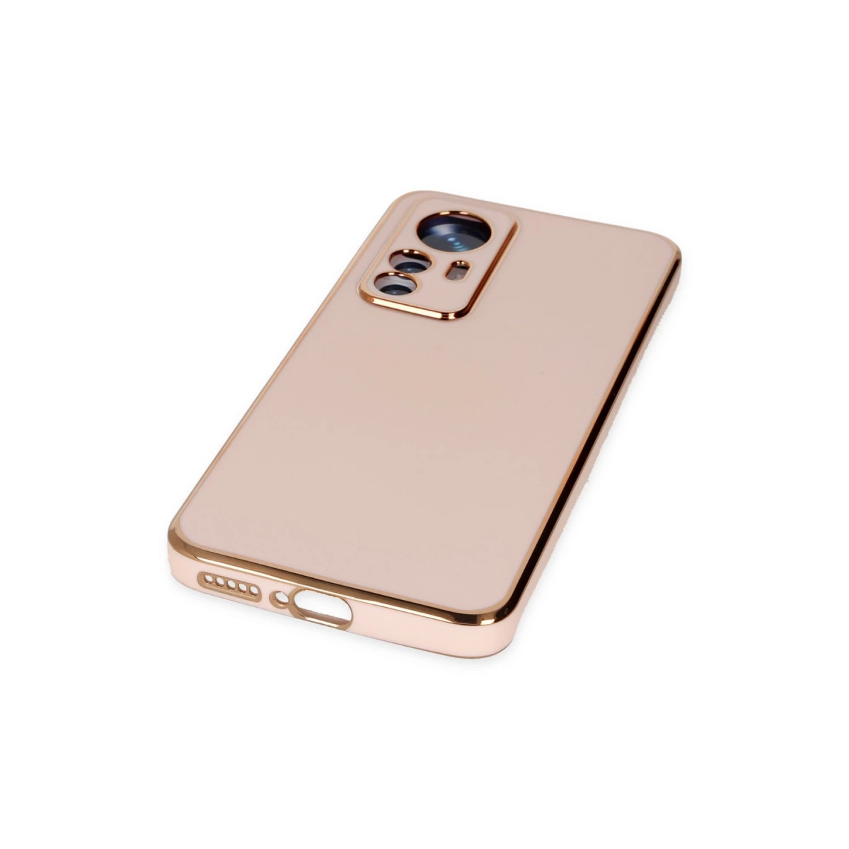 Beyaz arka plan üzerinde kamera lensi kesimli, rose gold telefon kılıfı.
