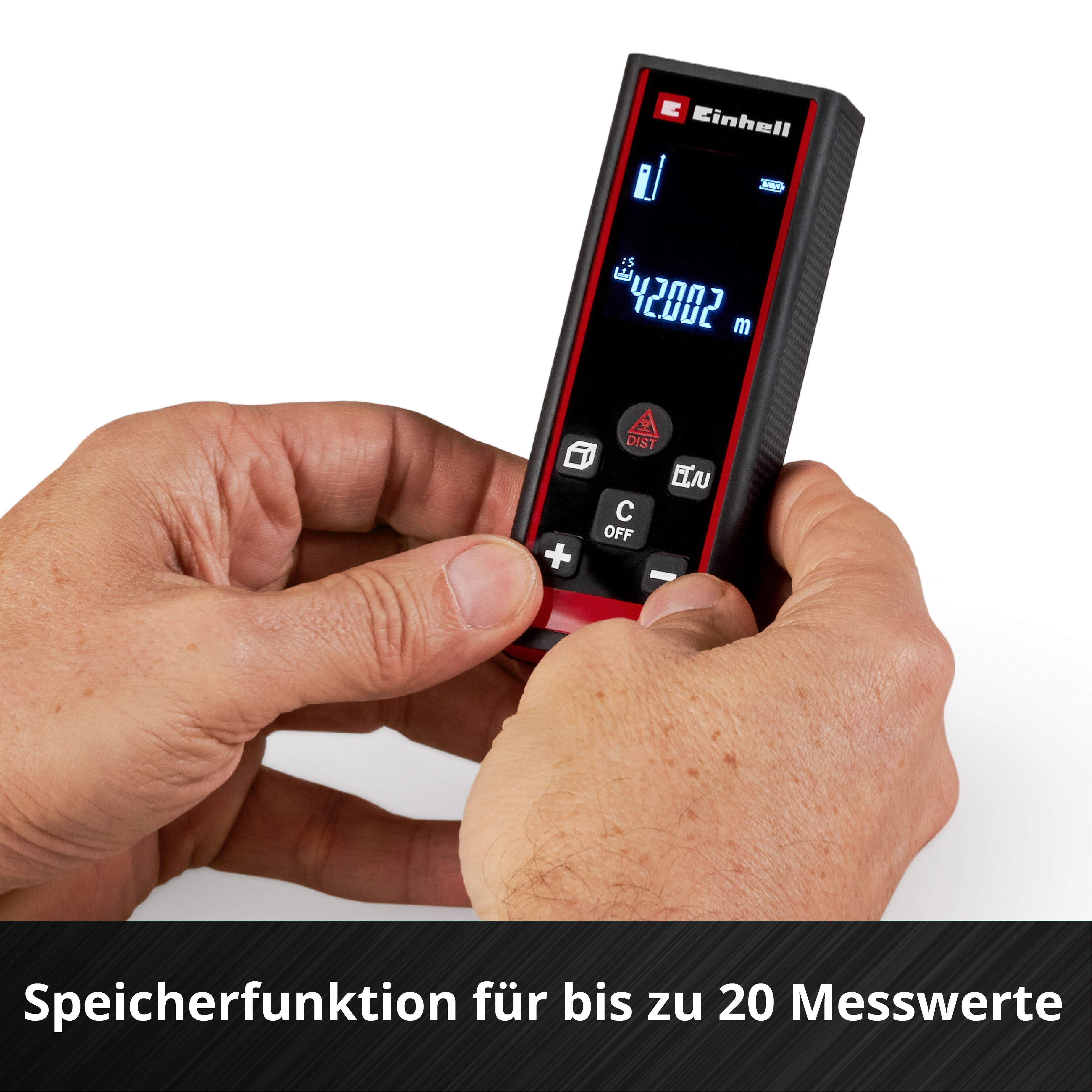 Eine Hand hält ein digitales Messgerät mit der Anzeige 42.002m.