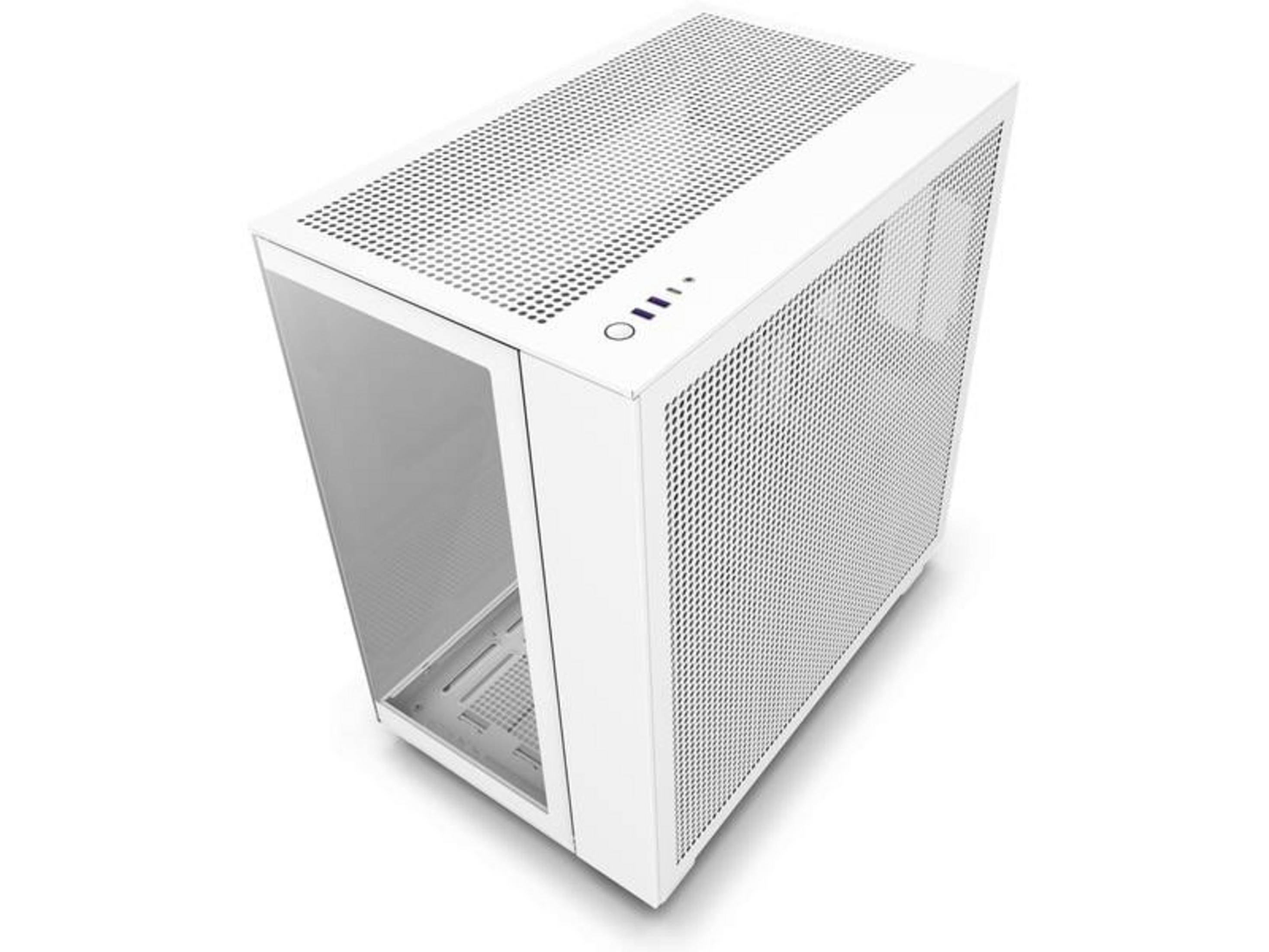 Ein weißer Computergehäuse mit Glasfenster und Lüftungsgitter.