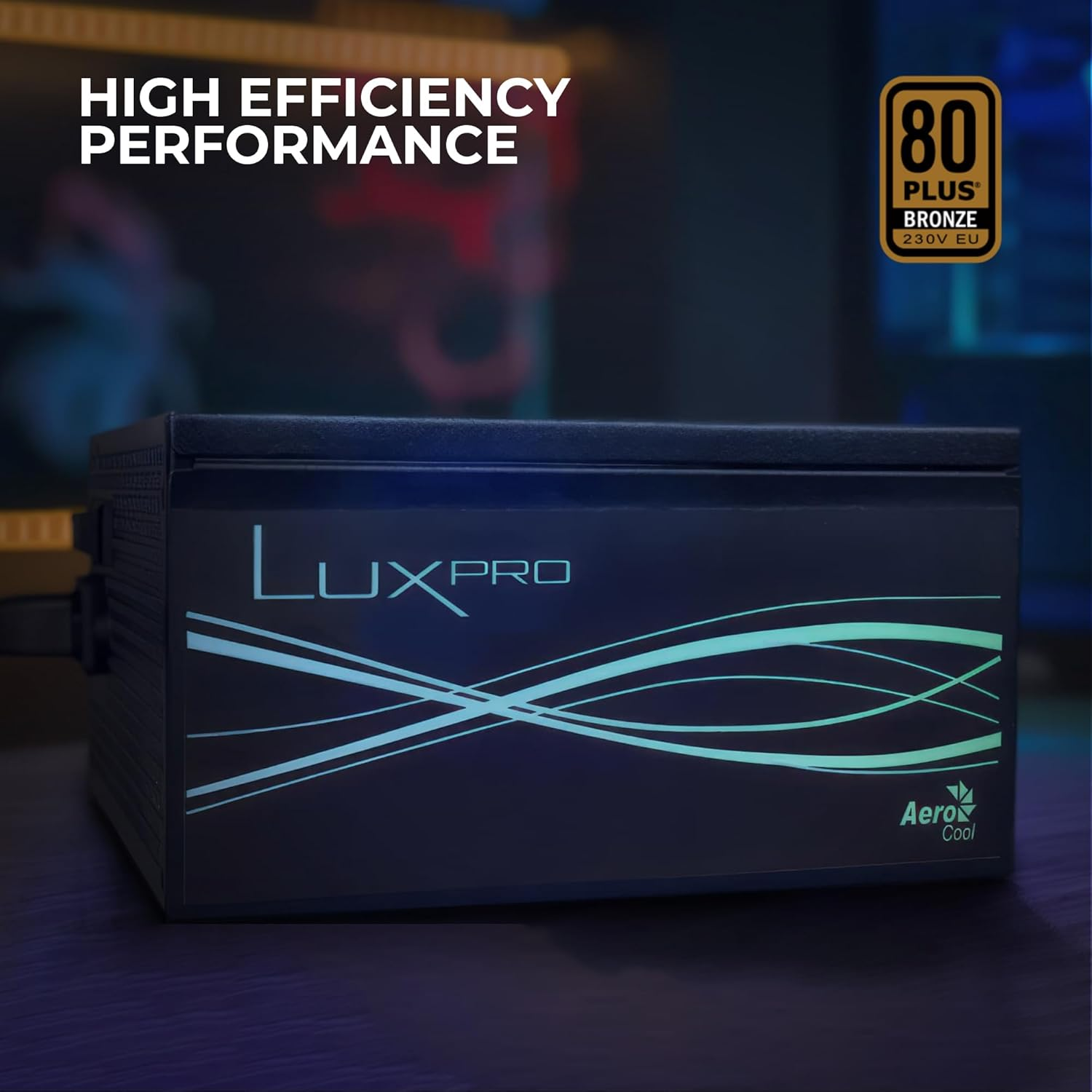 Alimentatore nero per computer con logo Lux Pro e certificazione 80 Plus Bronze.