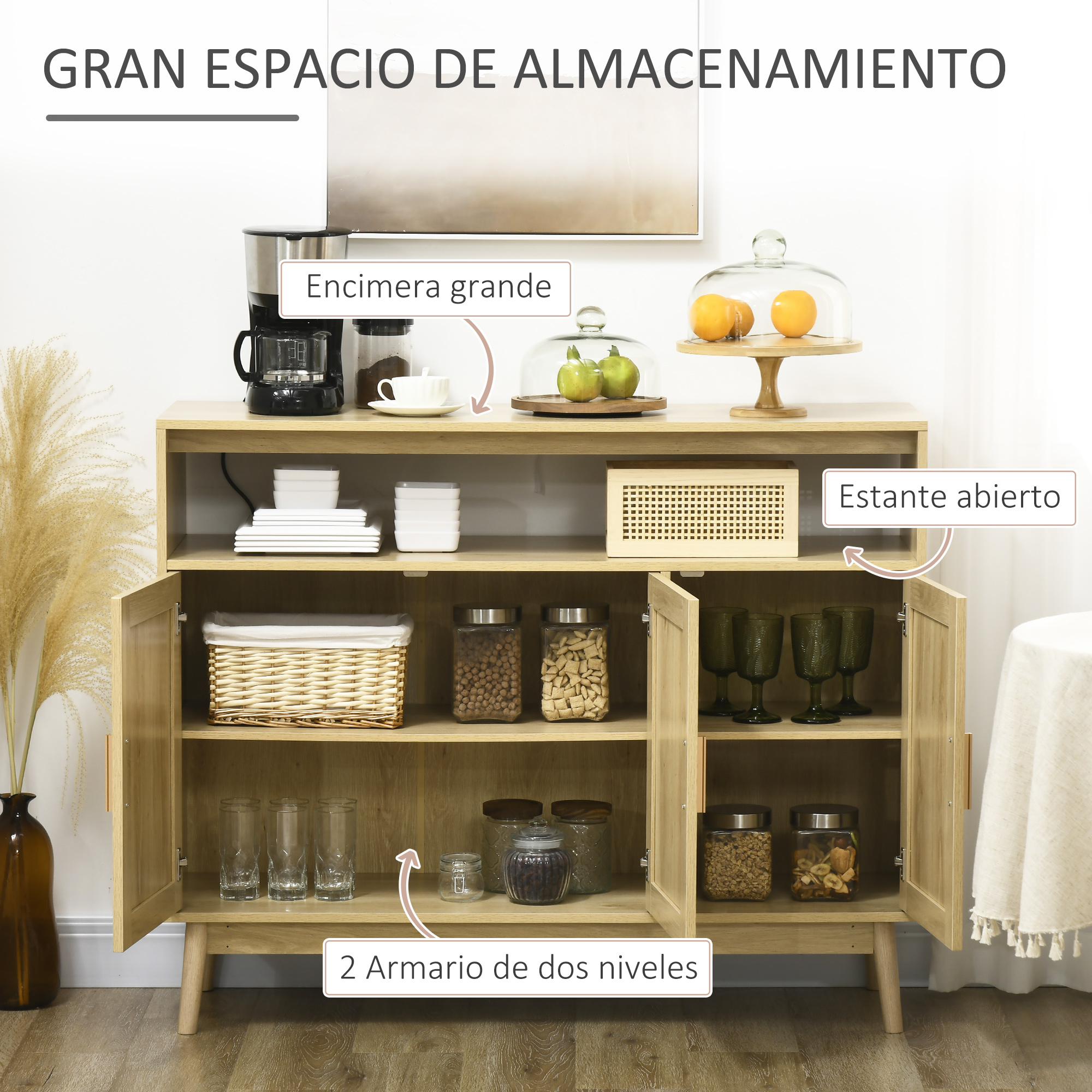 Un aparador marrón claro con estantes abiertos y puertas, lleno de platos y suministros.