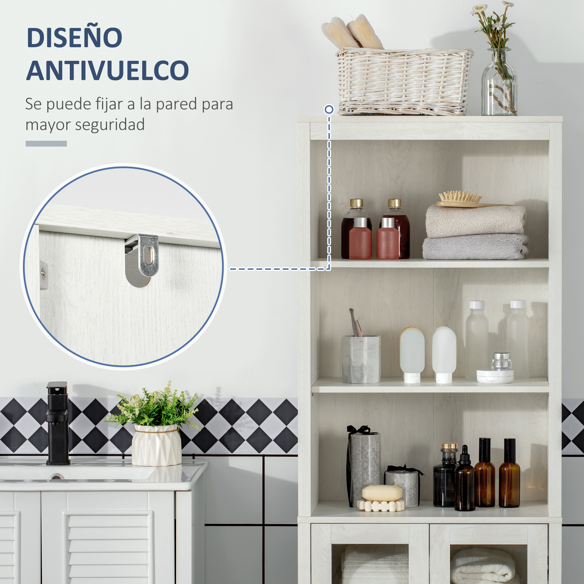 Estante blanco con artículos de baño y primer plano de un soporte de pared.
