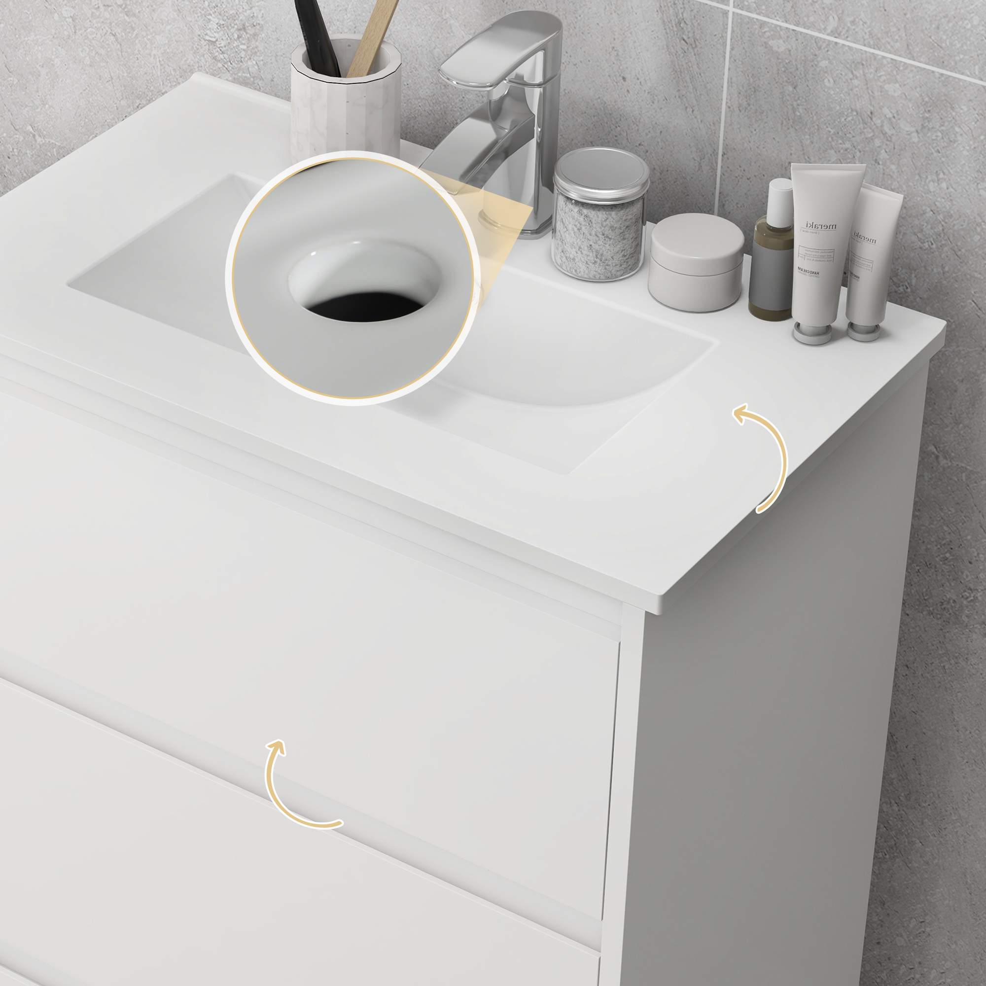 Un lavabo blanco con grifo y artículos de tocador.