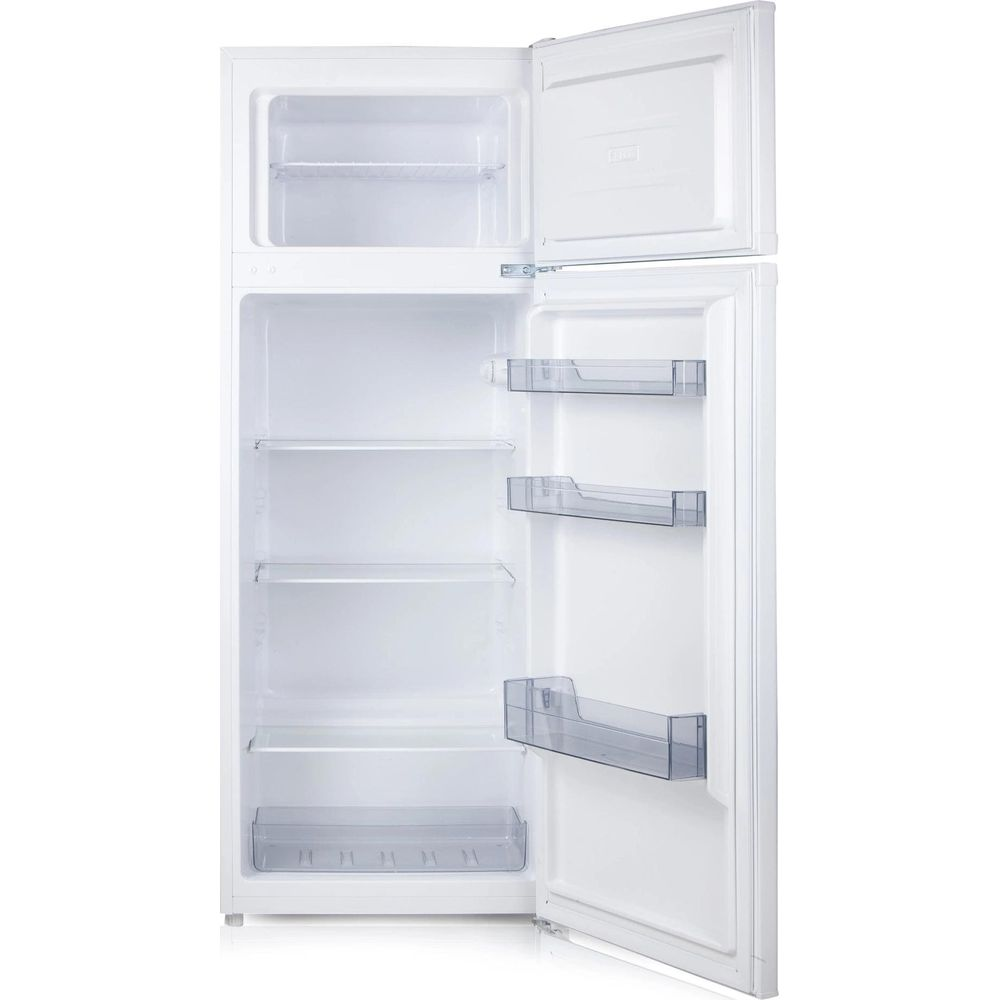 Ein weißer Kühlschrank mit offenen Türen, leer, mit Regalen und Türfächern.
