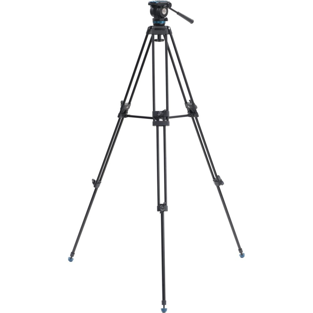 Een zwart camerstatief met drie poten en een kop.