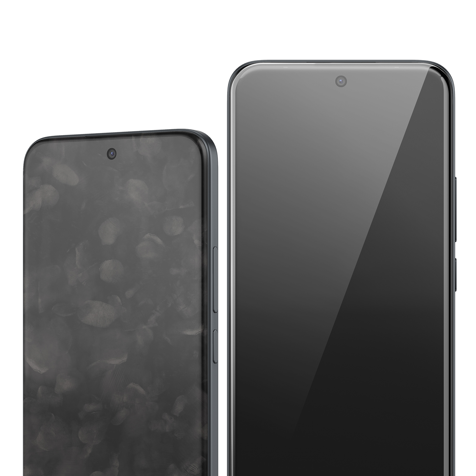 Deux smartphones côte à côte. À gauche, écran sombre avec empreintes digitales, à droite, écran noir.