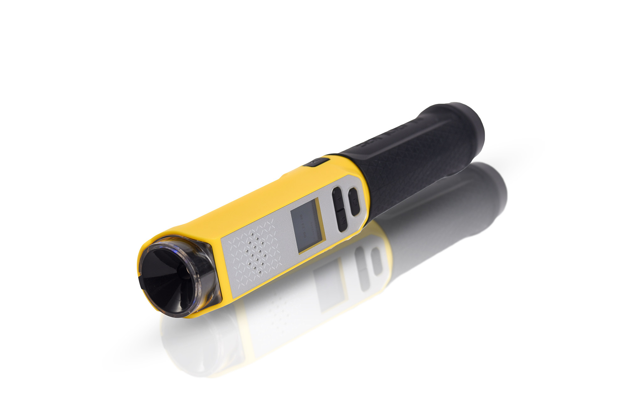 Żółto-czarny alkomat z małym ekranem i przyciskami.