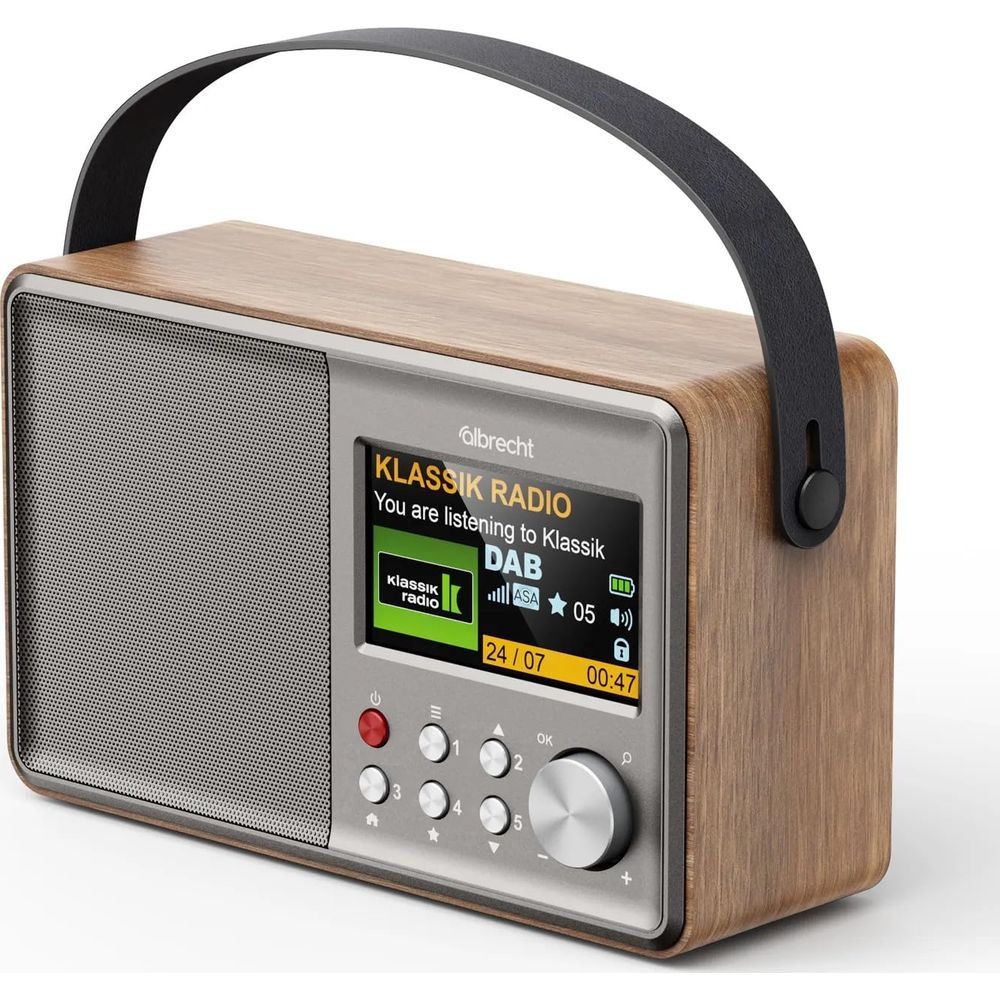 Una radio DAB in legno con griglia altoparlante, schermo e controlli argentati. Una maniglia nera è in cima.