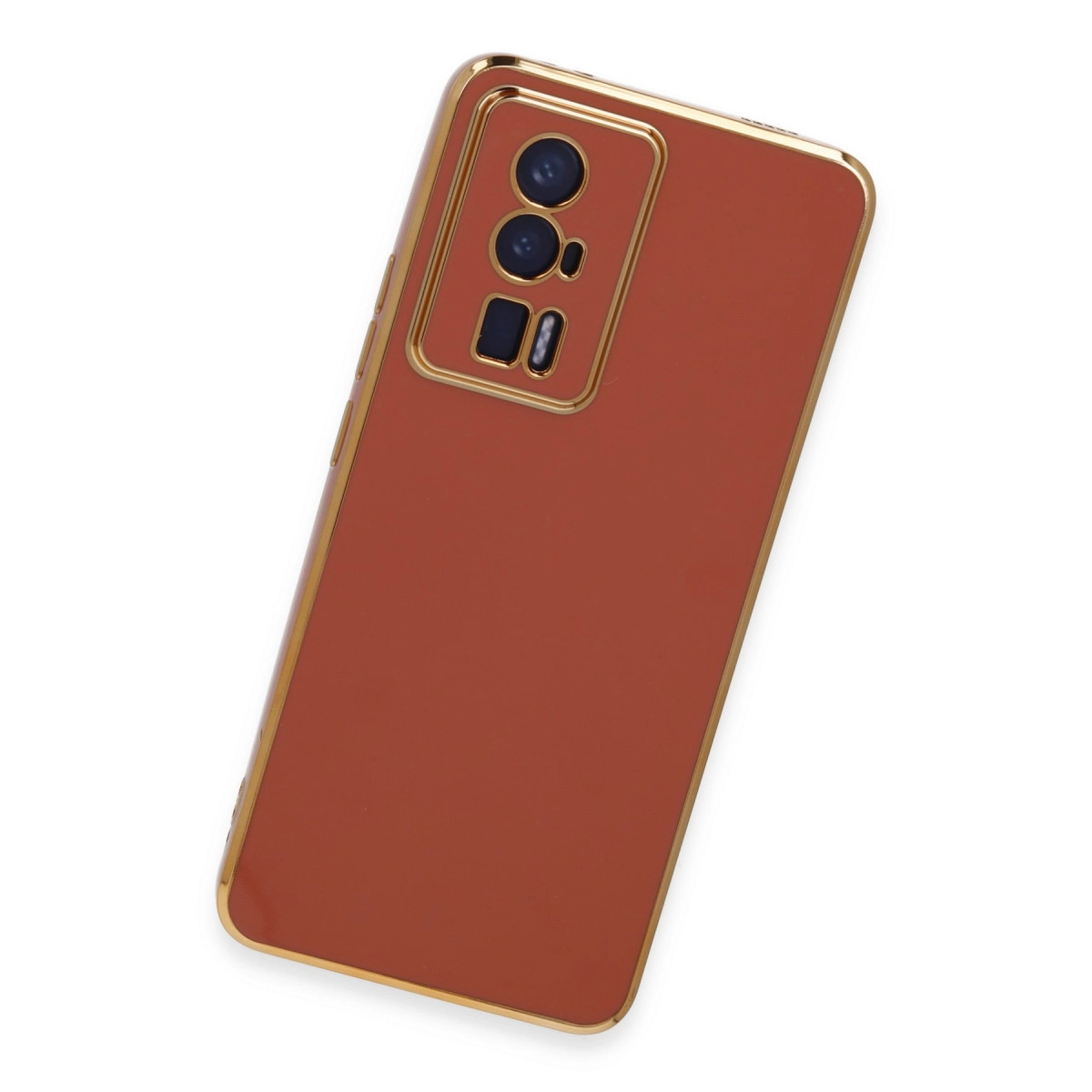 Altın çerçeveli, kırmızı telefon kılıfı, kamera lens kesimli.