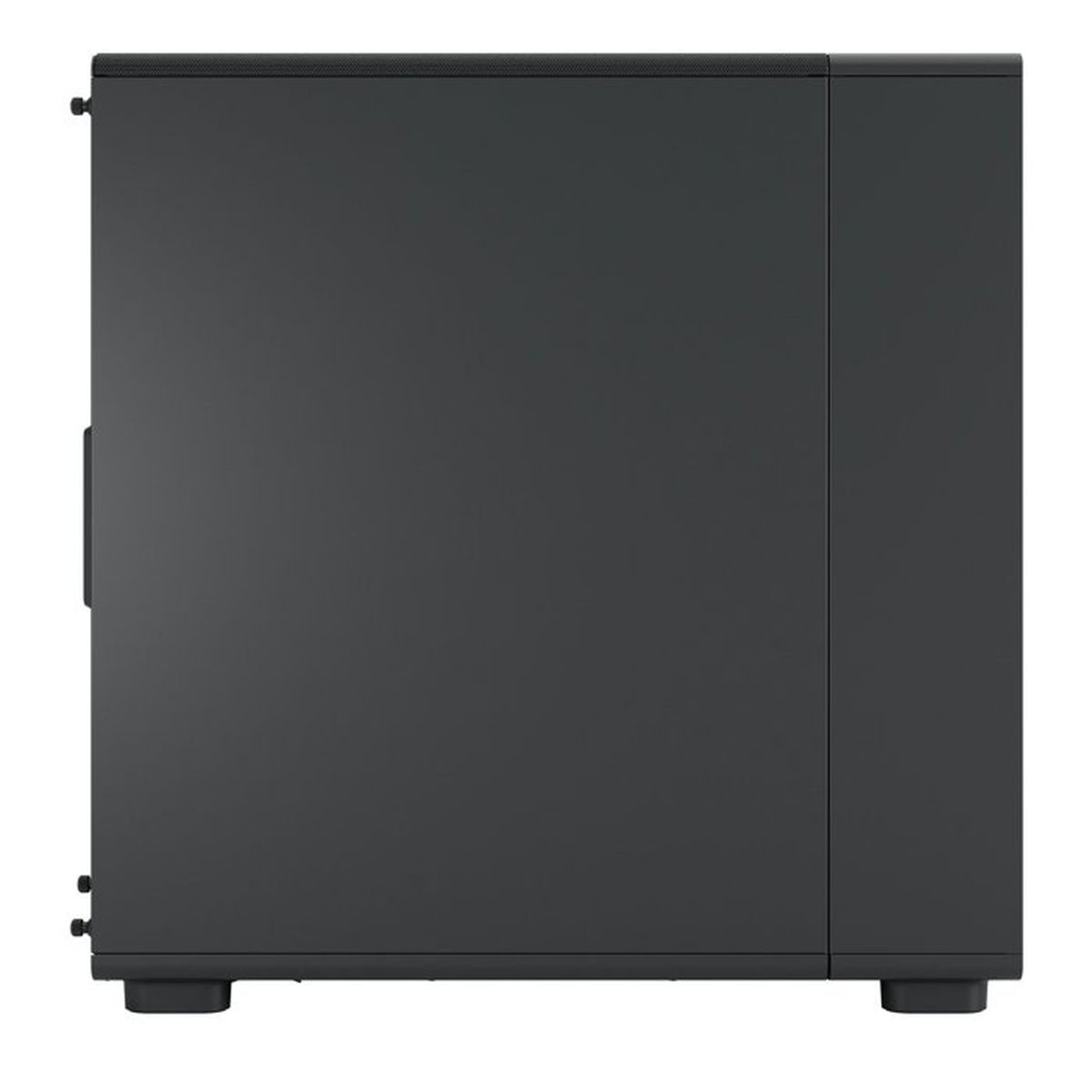 Case del computer nero con manico sul lato sinistro su sfondo bianco.