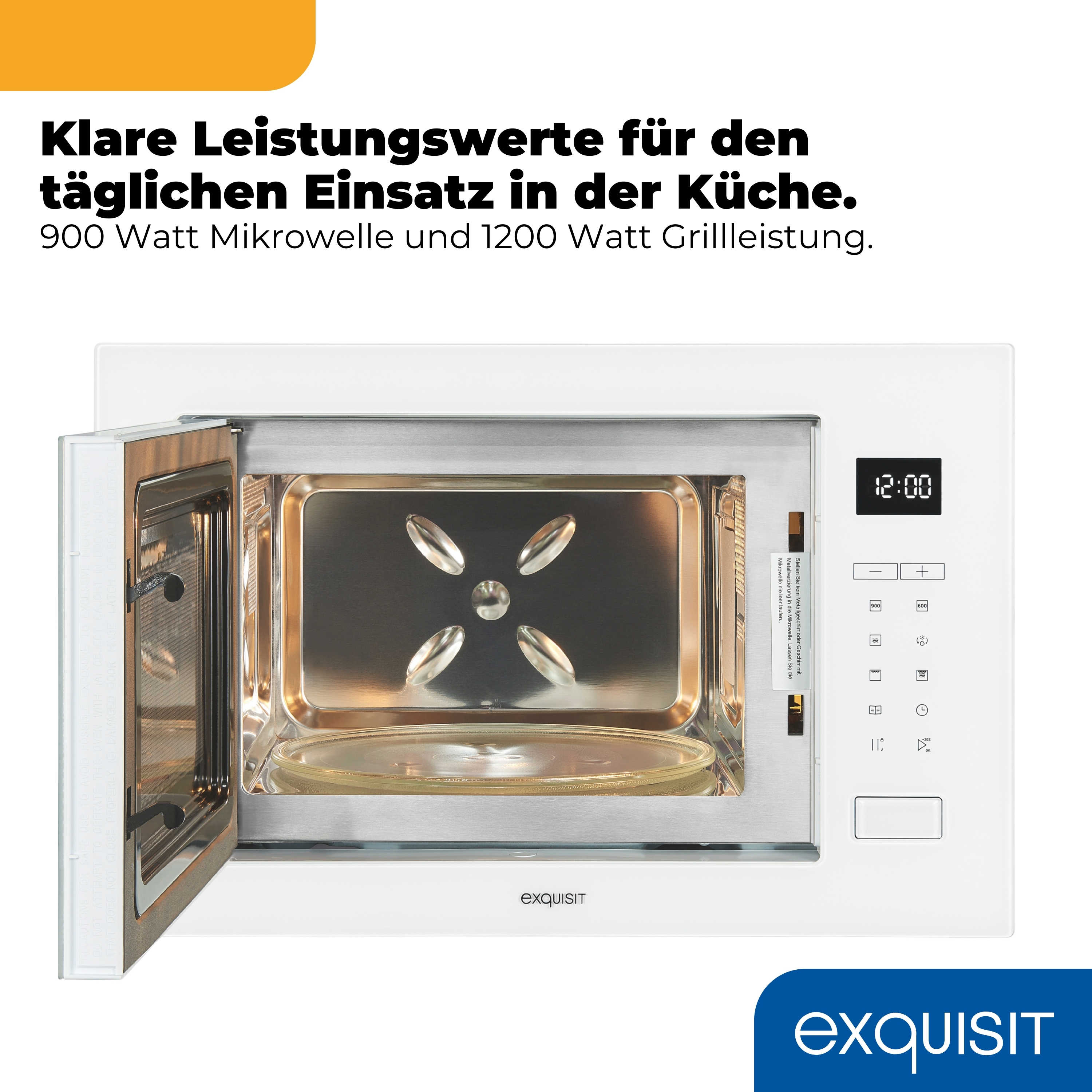 Weiße Mikrowelle mit offener Tür. Innenraum zeigt Drehteller und Licht.