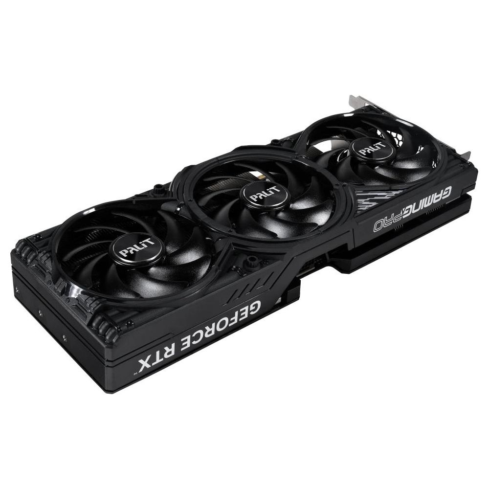 Tarjeta gráfica negra con tres ventiladores y logo Palit. Dice "GEFORCE RTX".