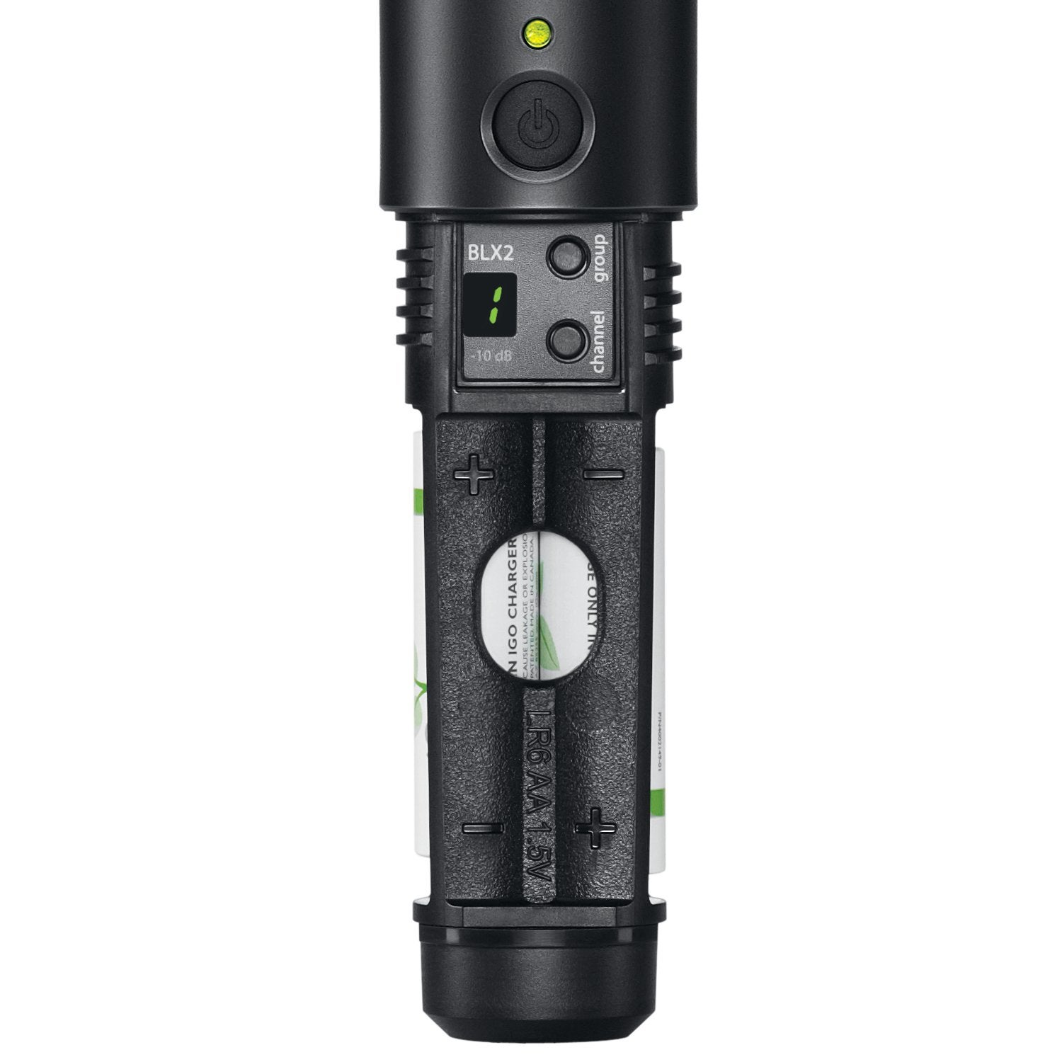 Microfono nero con vano batteria, display e controlli.