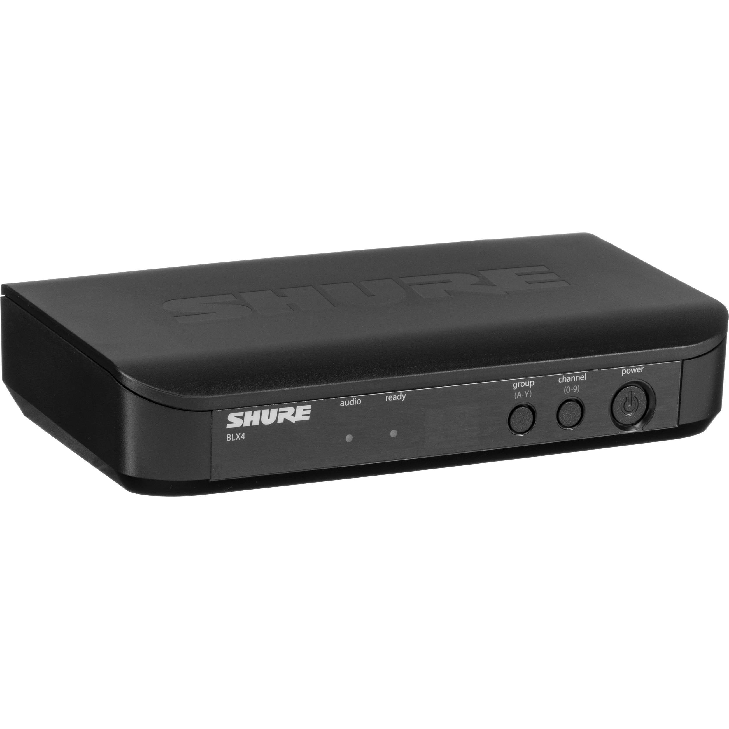 Czarny odbiornik bezprzewodowy Shure BLX4 z przyciskami i diodami.