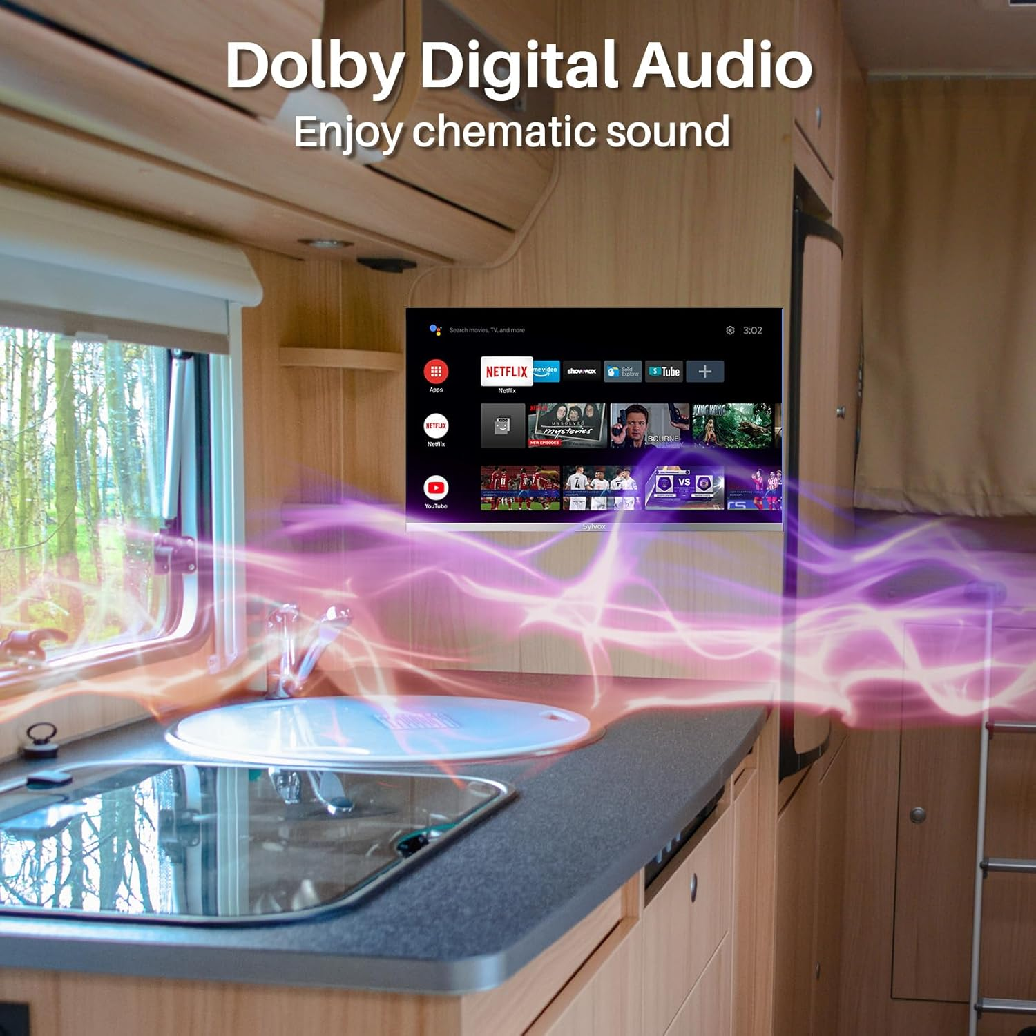 Wohnmobil-Innenraum mit einem Fernseher, der Apps wie Netflix und YouTube anzeigt. Lila Energie wirbelt.