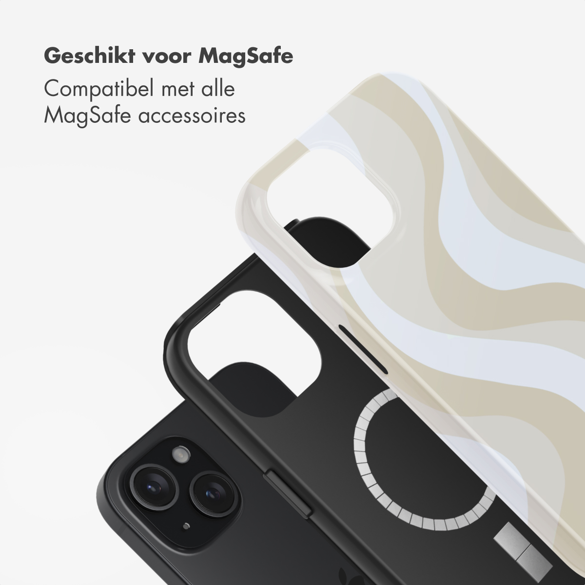 Twee telefoonhoesjes, een zwart, een met golvend patroon, op een iPhone.