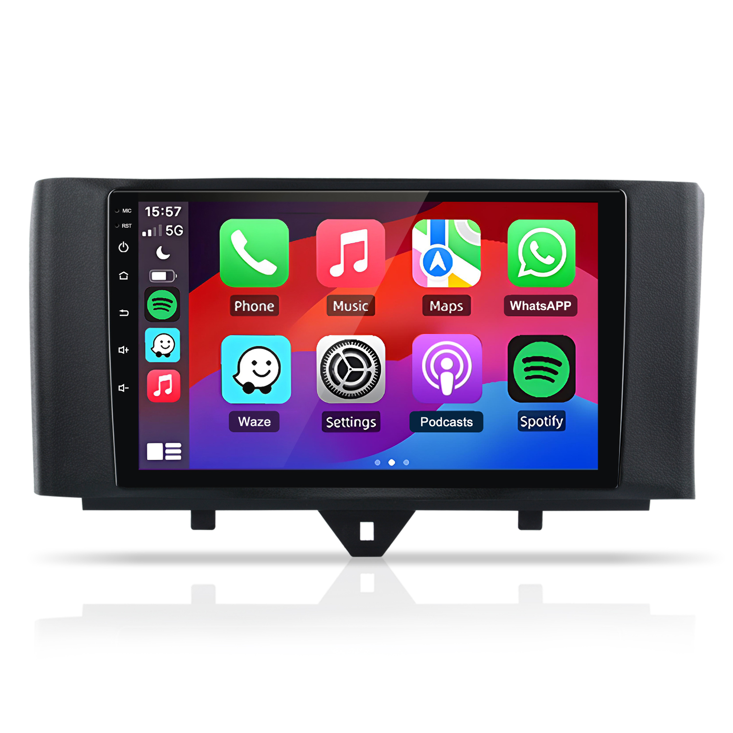 Ein Autoradio-Touchscreen mit App-Symbolen wie Telefon, Musik, Karten und WhatsApp.
