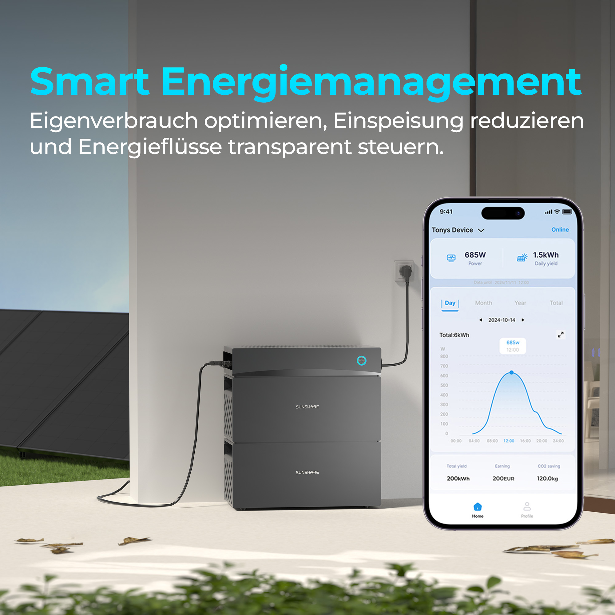 Grauer Stromspeicher mit Smartphone-App, die Energieerträge zeigt.