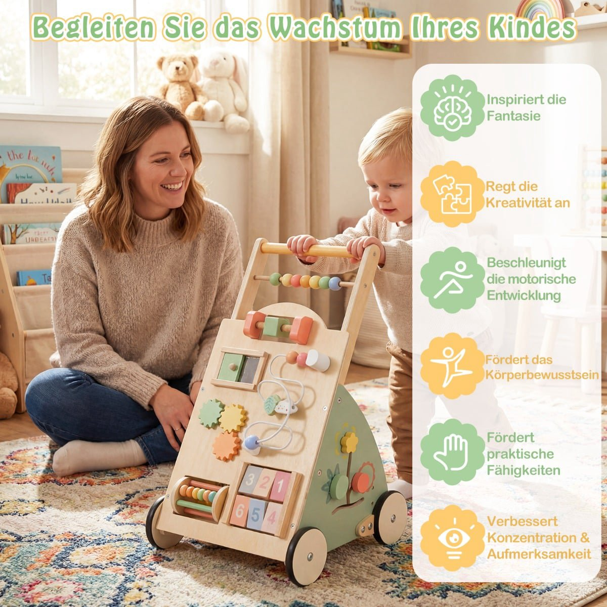 Vrouw en kind spelen met een houten loopwagen met leerspellen.