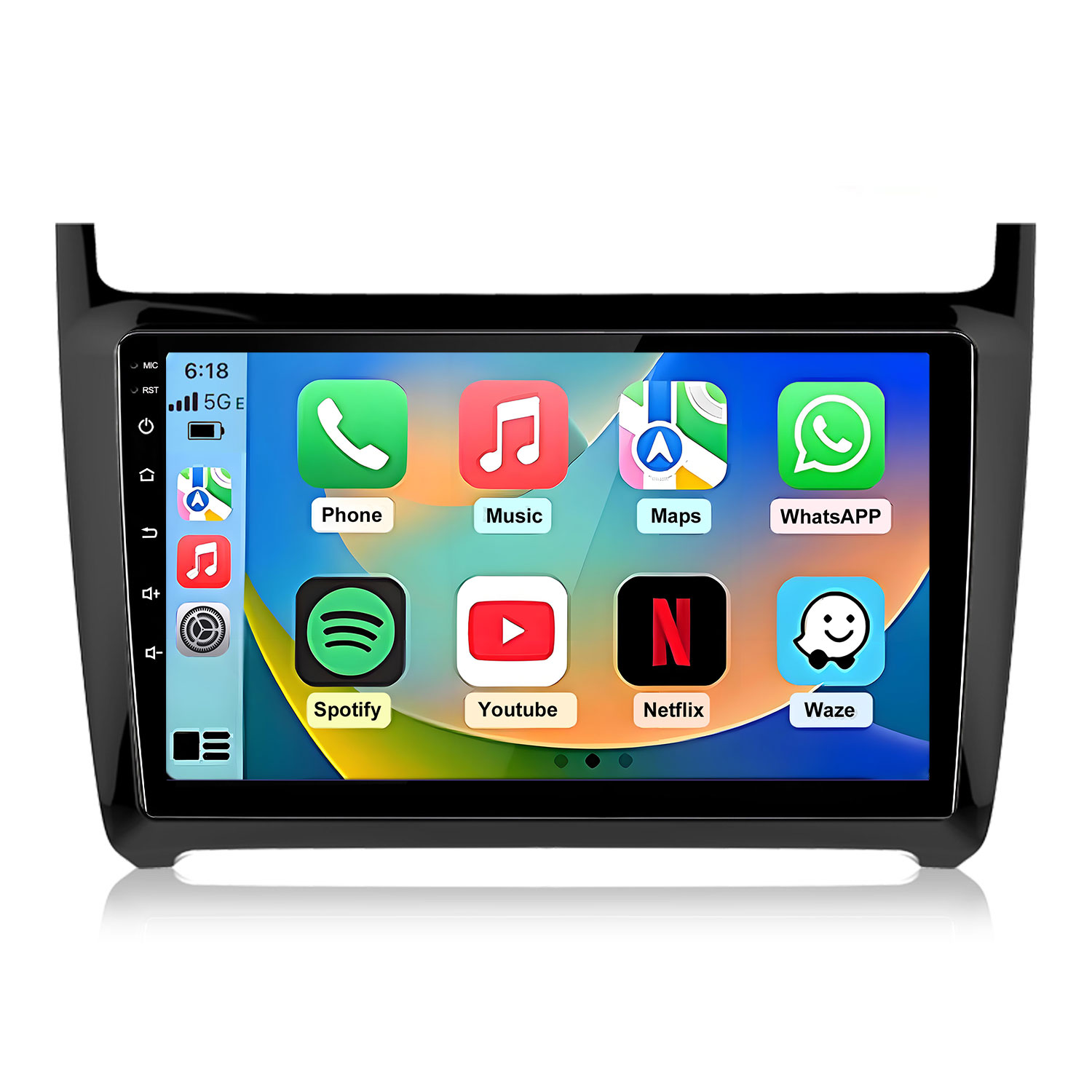 Lo schermo di un'autoradio mostra app come Telefono, Musica, Mappe, WhatsApp, Spotify, YouTube, Netflix e Waze.