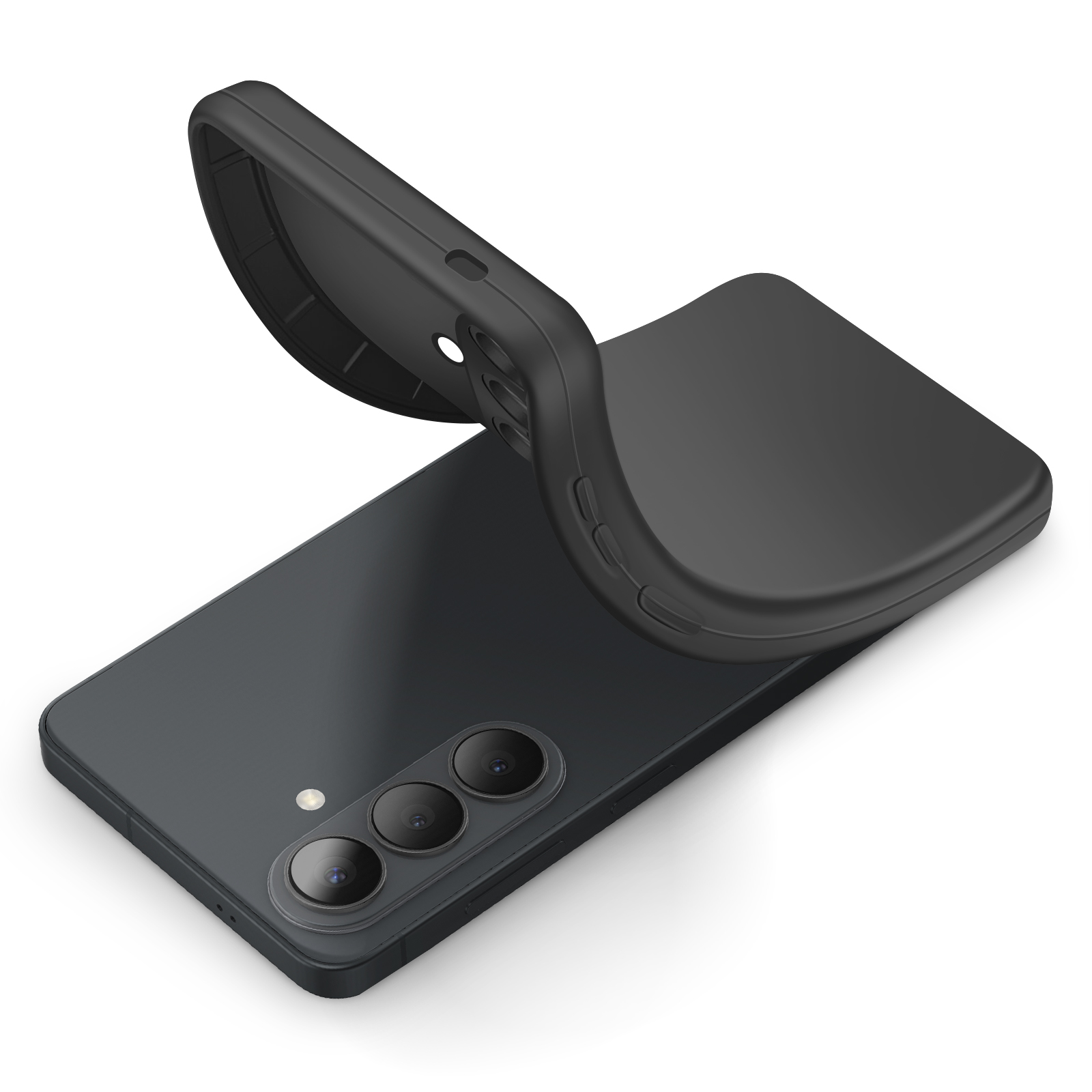 Une coque de téléphone noire est posée sur un smartphone sombre.