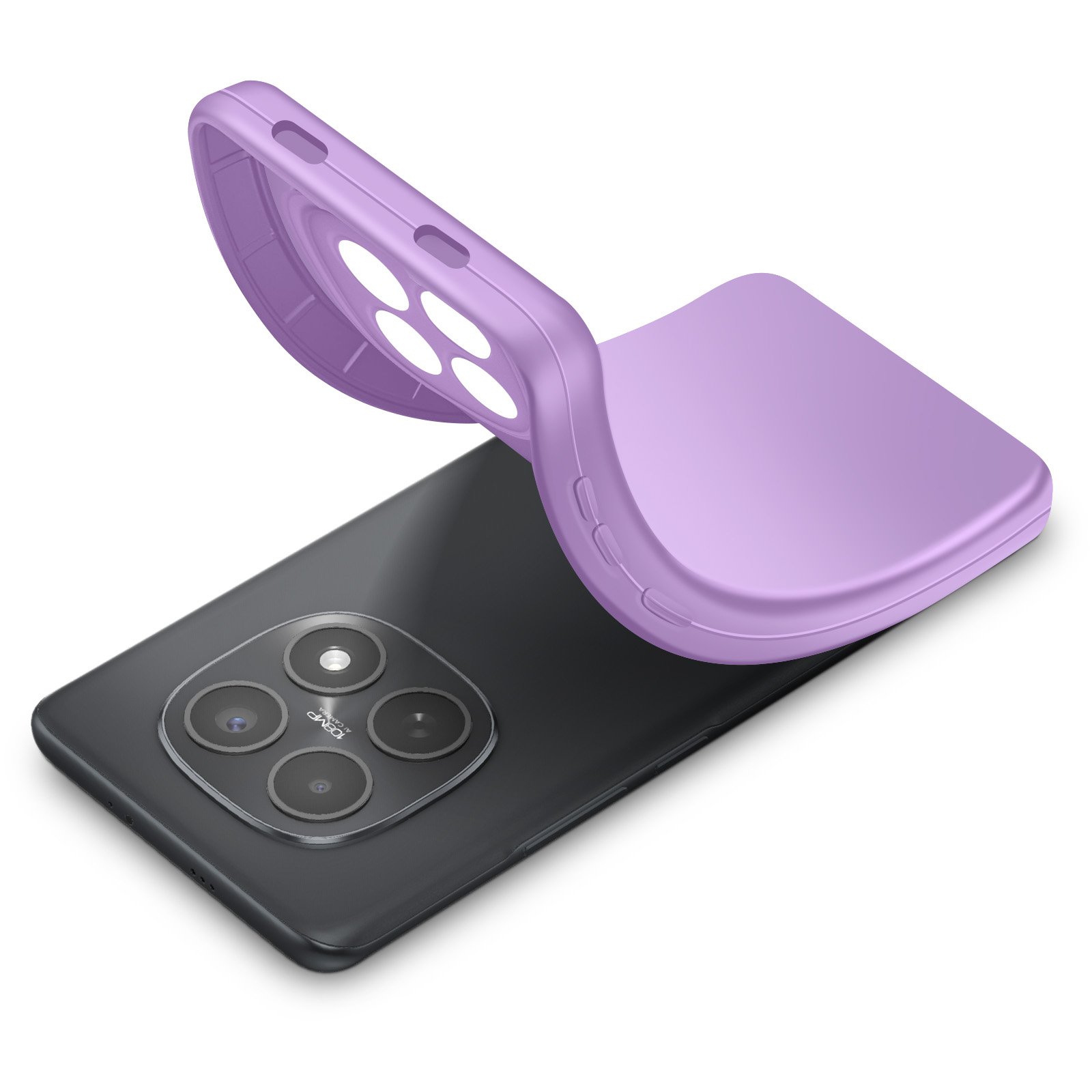 Een paarse telefoonhoes ligt op een zwarte telefoon met vier camera's.