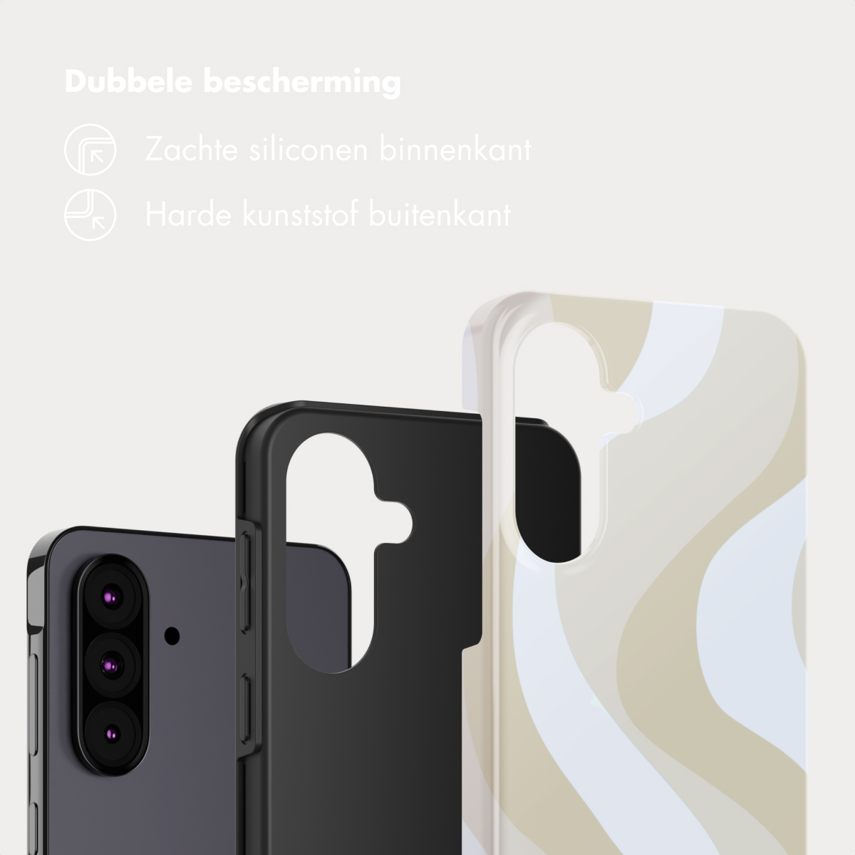 Un smartphone avec trois caméras à côté de deux coques de téléphone, une noire, une à motifs.
