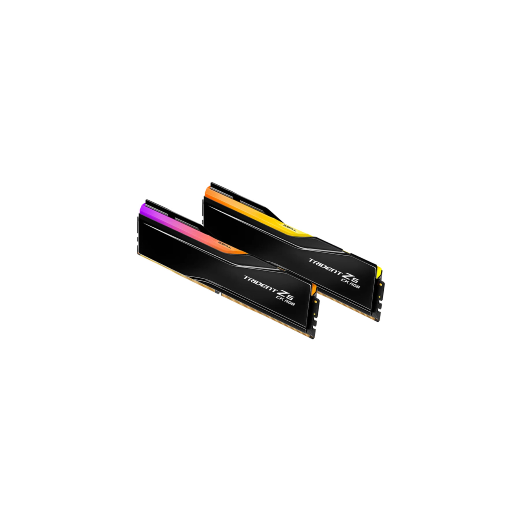 Mor ve turuncu RGB aydınlatmalı iki siyah RAM modülü.