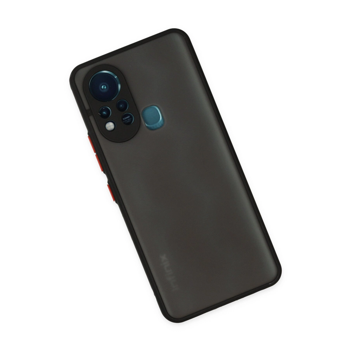 Dört kameralı ve parmak izi sensörlü koyu renkli bir akıllı telefonun arkası.