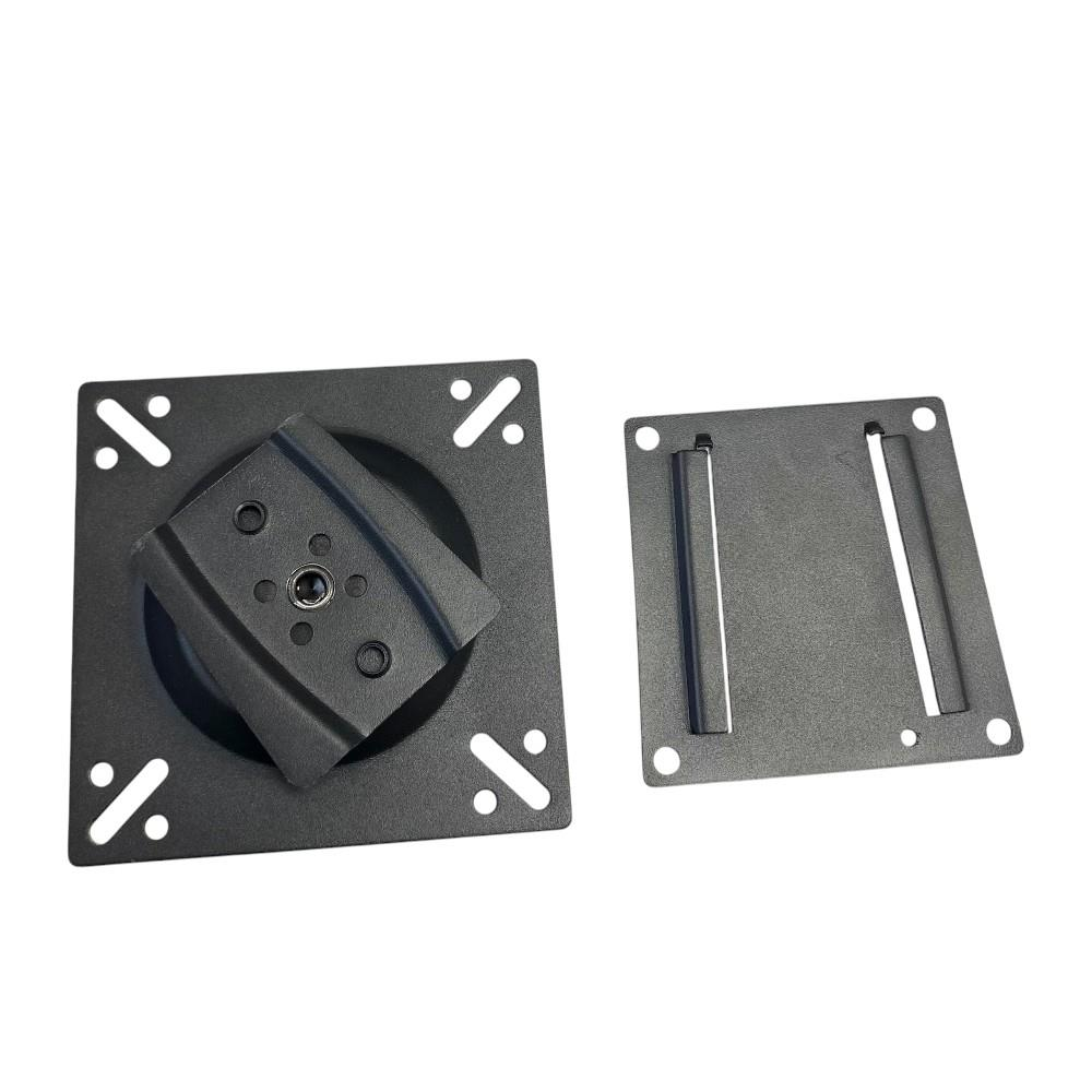 İki adet siyah metal monitör montaj parçası, beyaz arka plan üzerinde.
