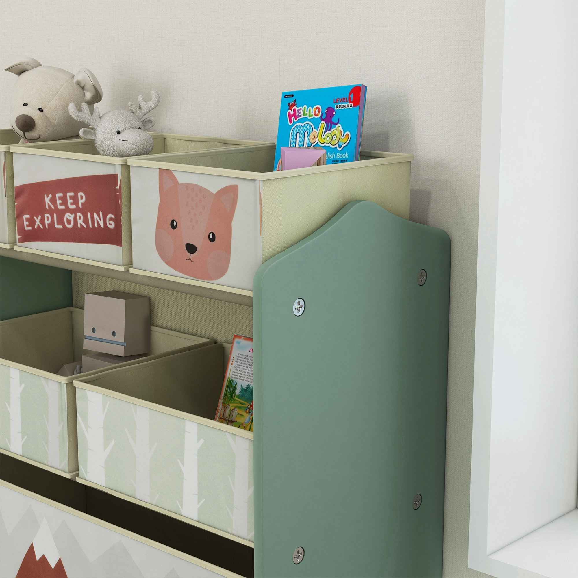 Almacenamiento infantil con juguetes, libros y peluches.
