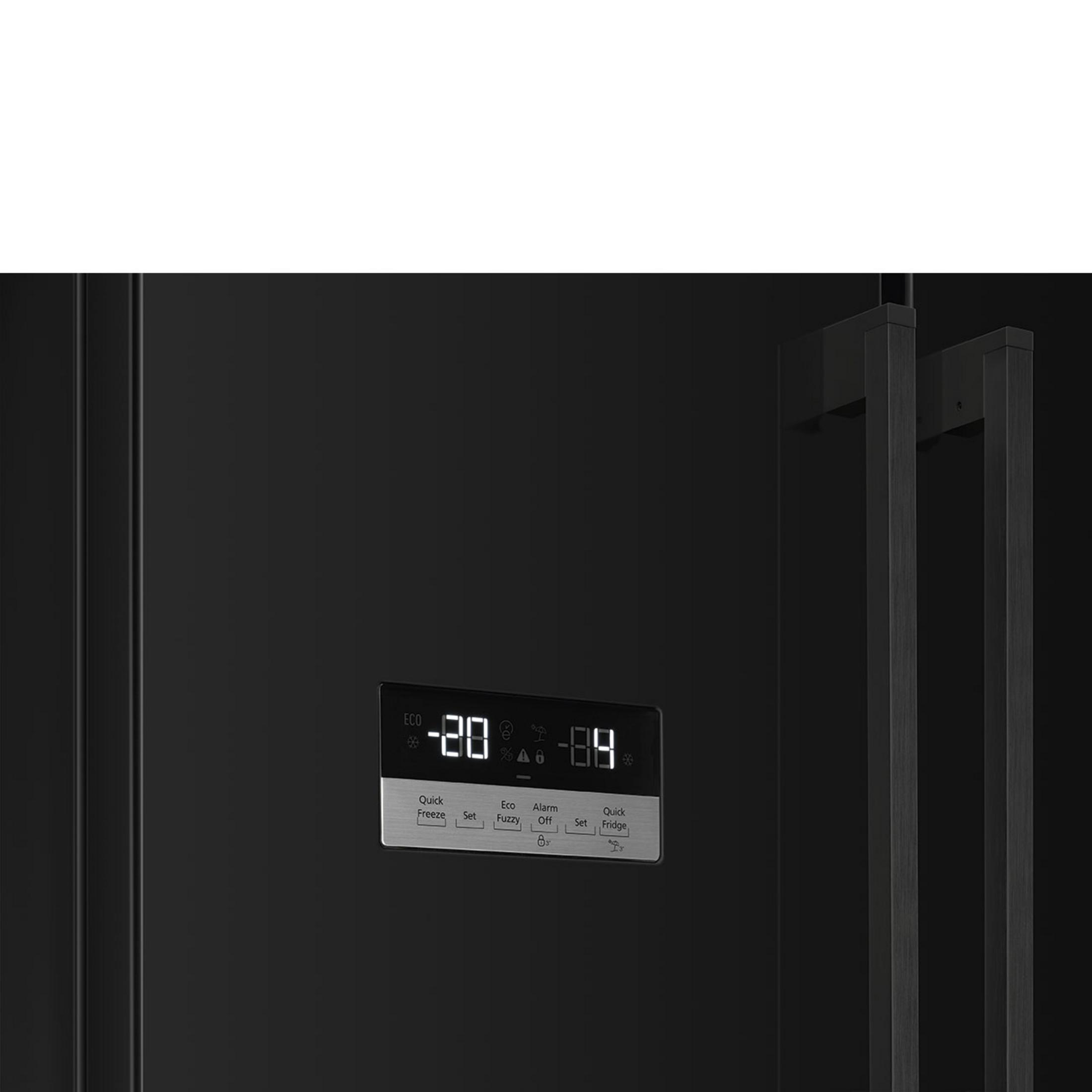 Pantalla digital en refrigerador negro muestra -20 y -9 grados Celsius.